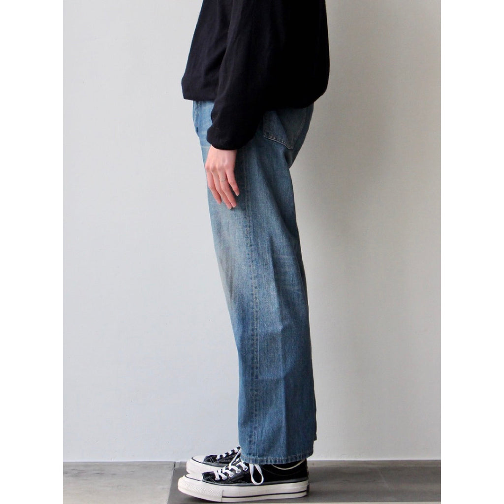 モデル:175cm 着用サイズ:32