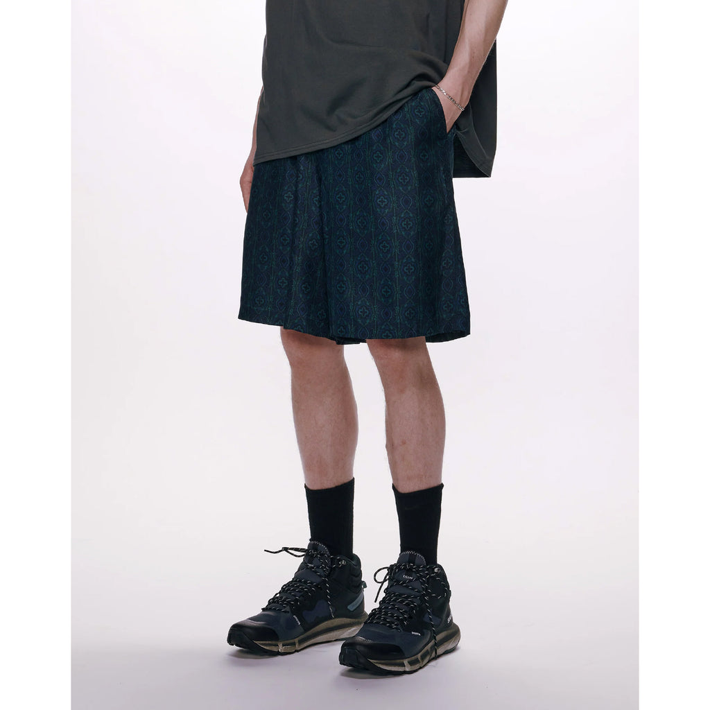 モデル:185cm 着用サイズ:2