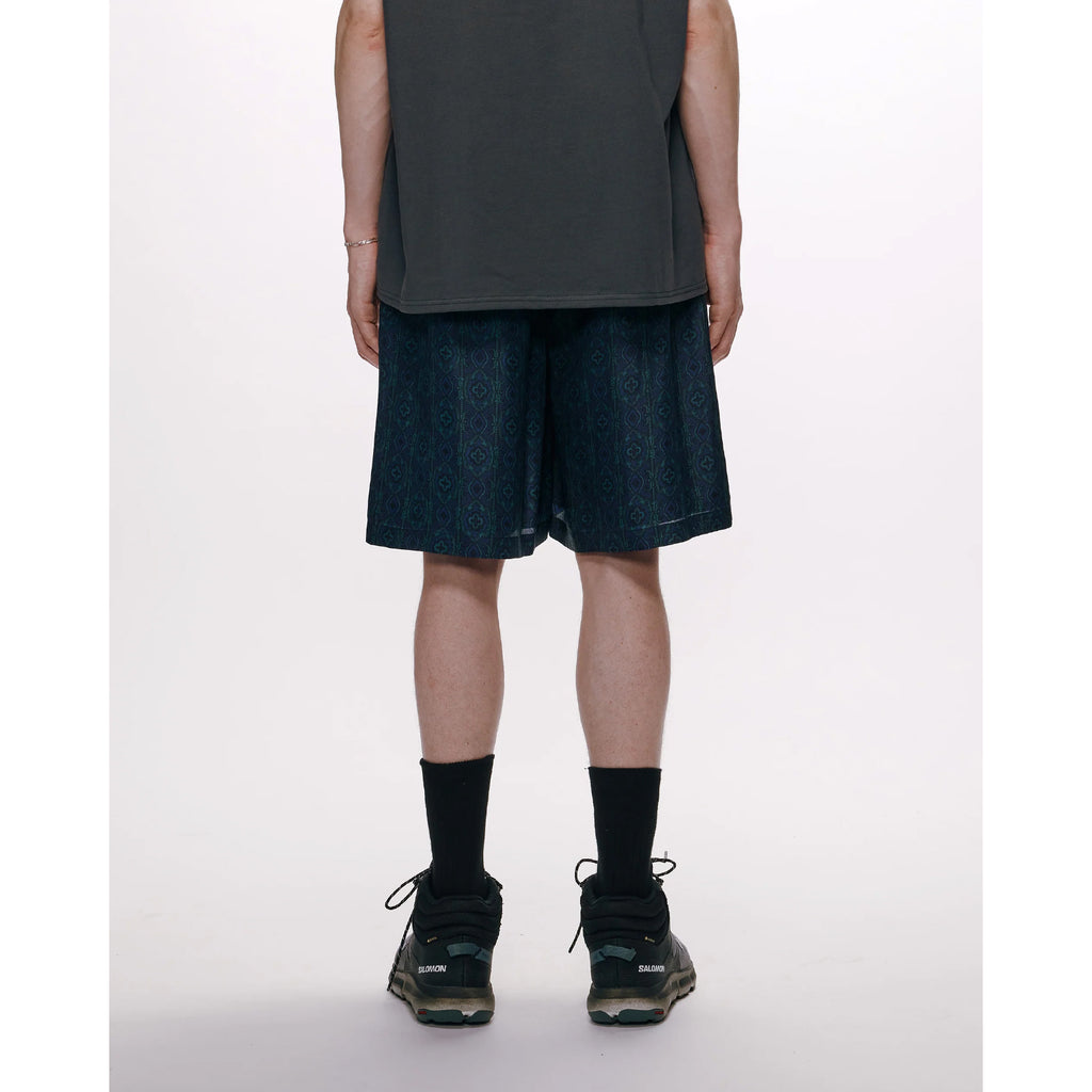 モデル:185cm 着用サイズ:2