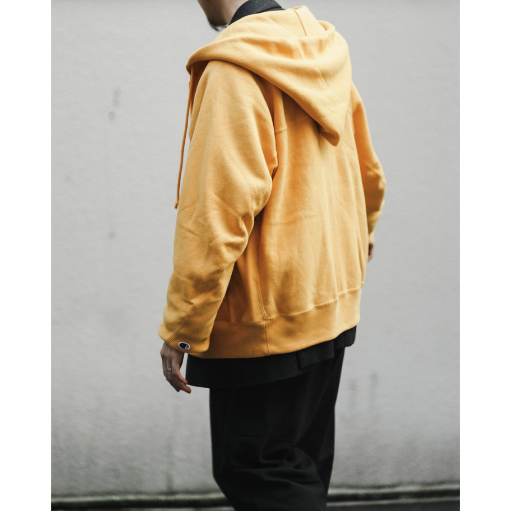 モデル:175cm 着用サイズ:S