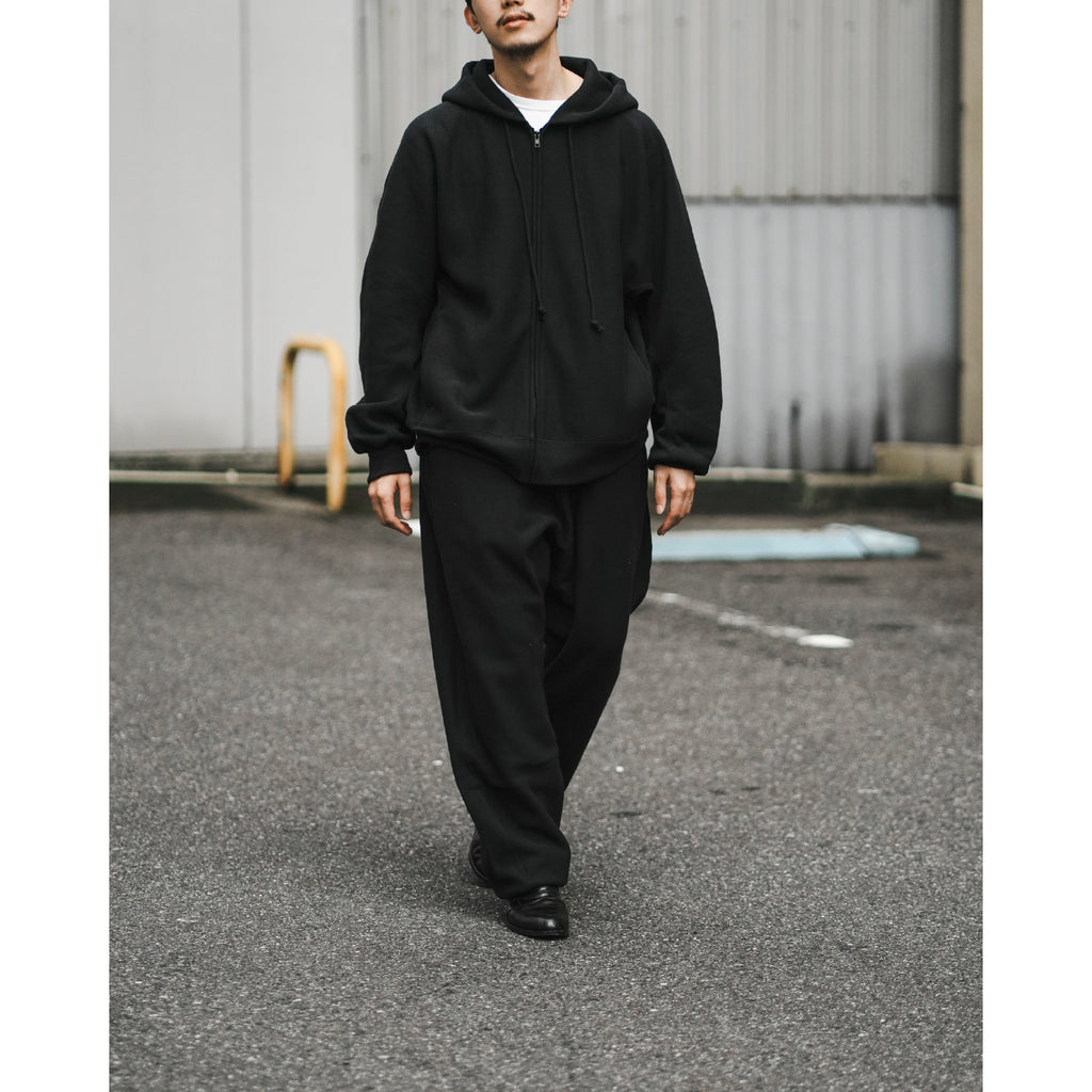モデル:175cm 着用サイズ:L