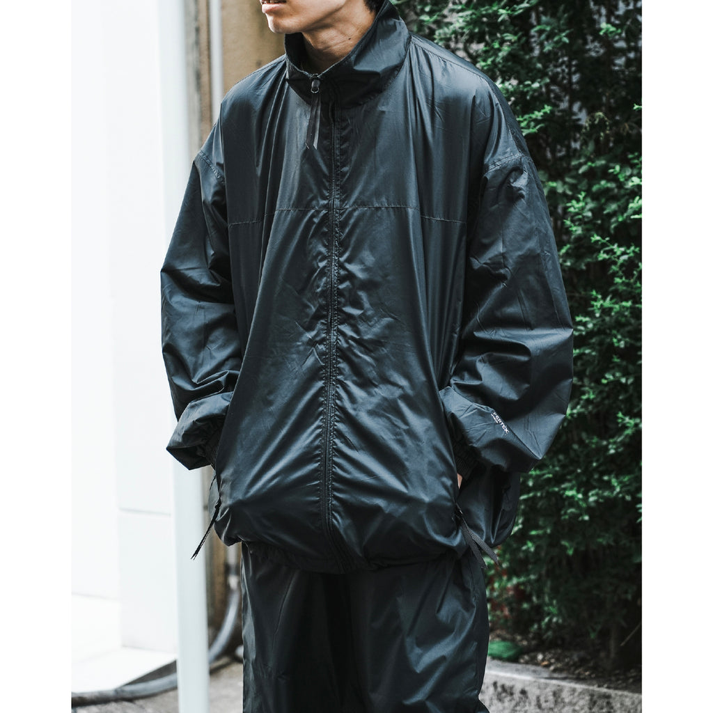 モデル:175cm 着用サイズ:2