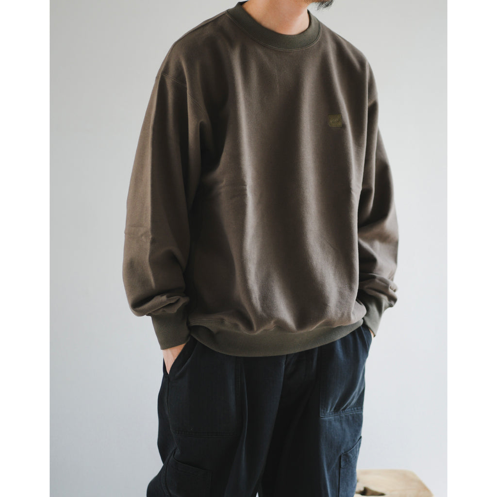 モデル:175cm 着用サイズ:L