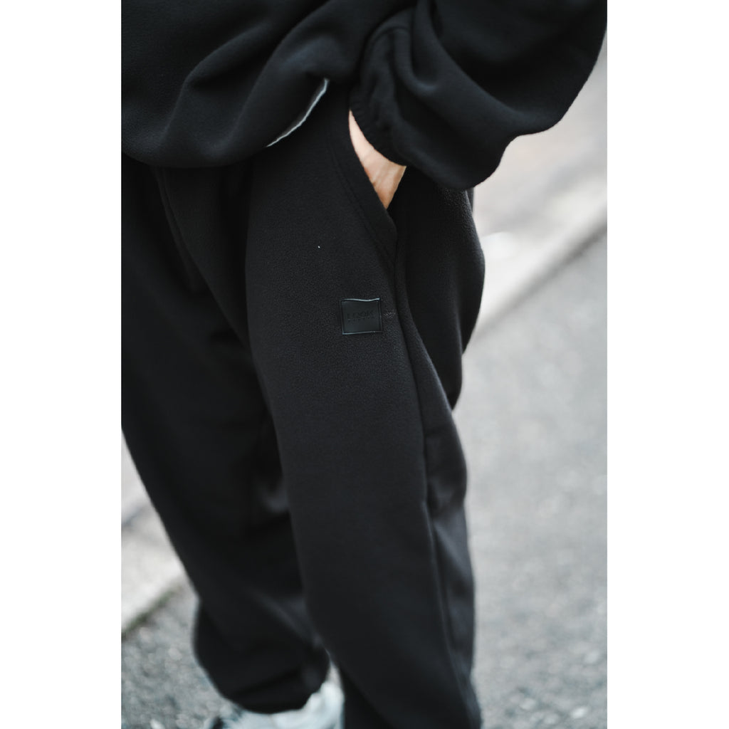 モデル:175cm 着用サイズ:L