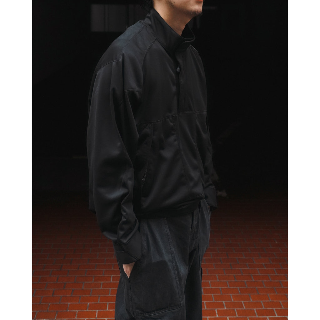 モデル:175cm 着用サイズ:38