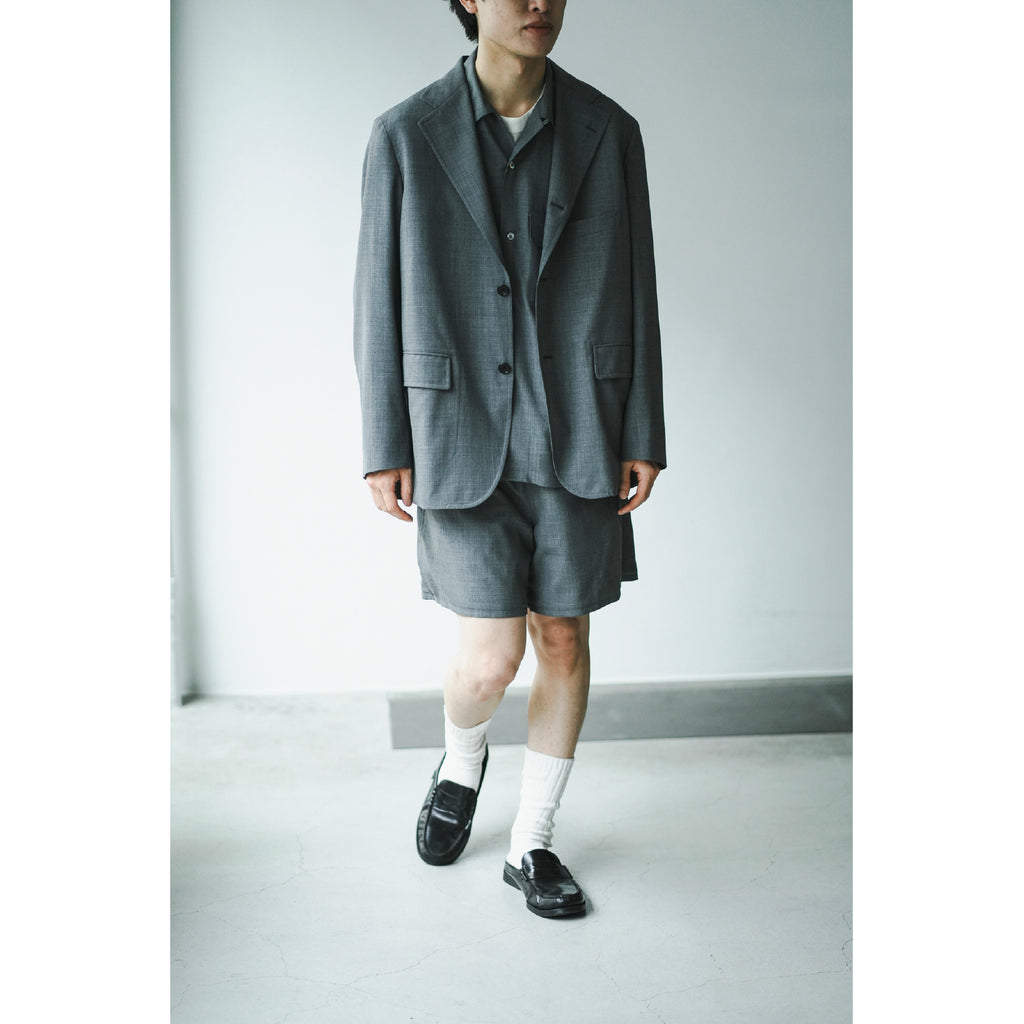 モデル:175cm 着用サイズ:L