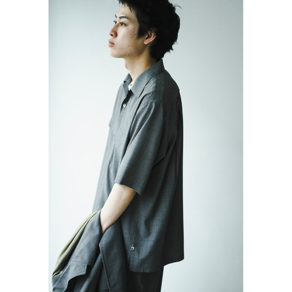 モデル:175cm 着用サイズ:L