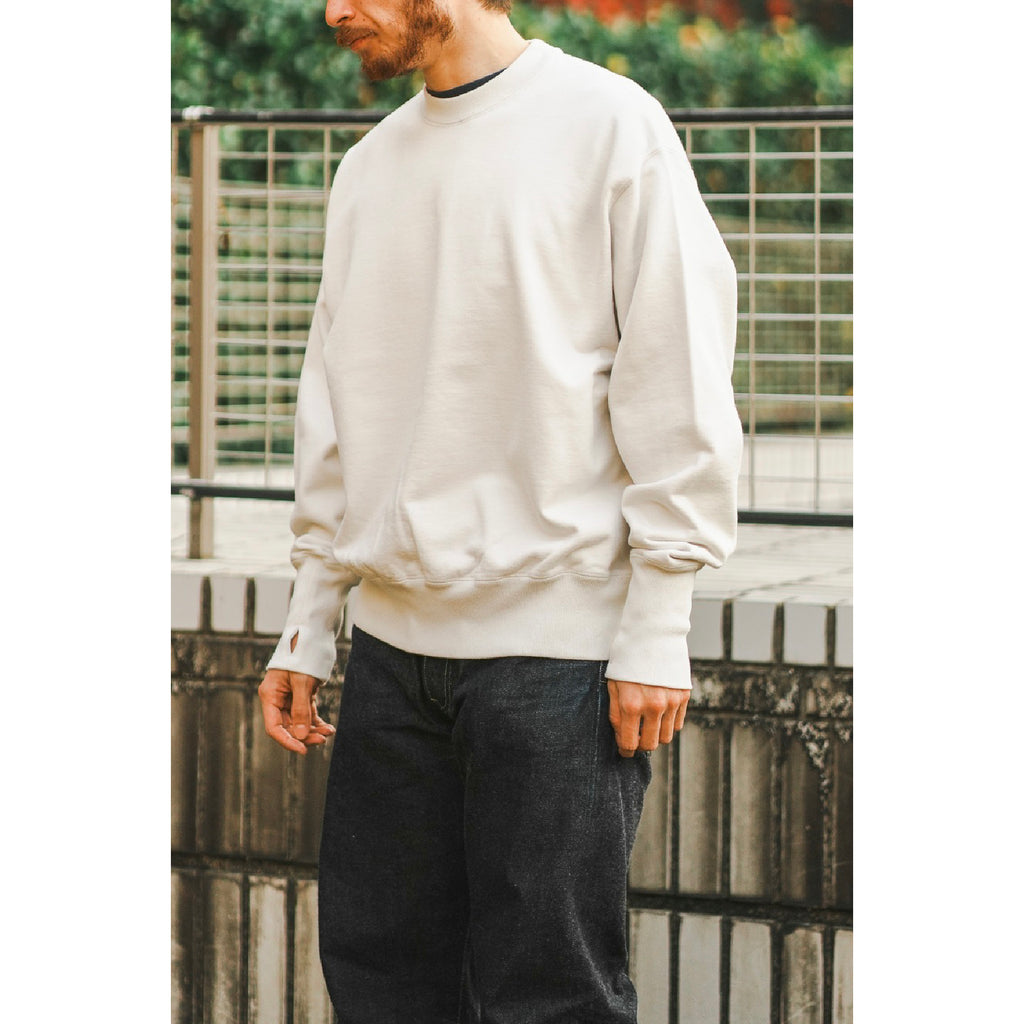 モデル:173cm 着用サイズ:L