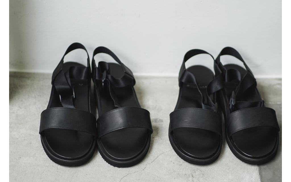 からだ、夏の服装、このサンダルを履いて整う