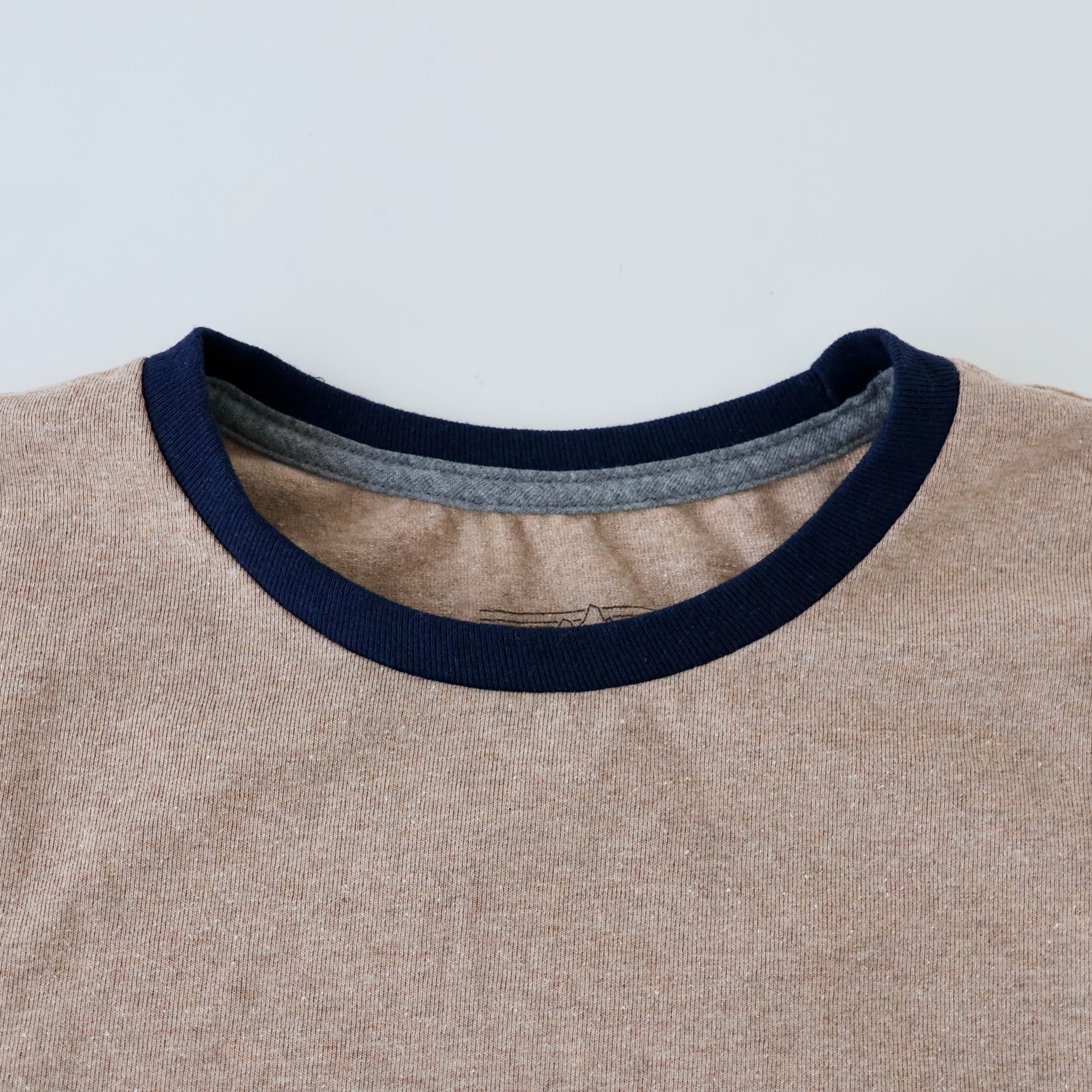 L/S SHOP STICKER POCKET RESPONSIBILI-TEE