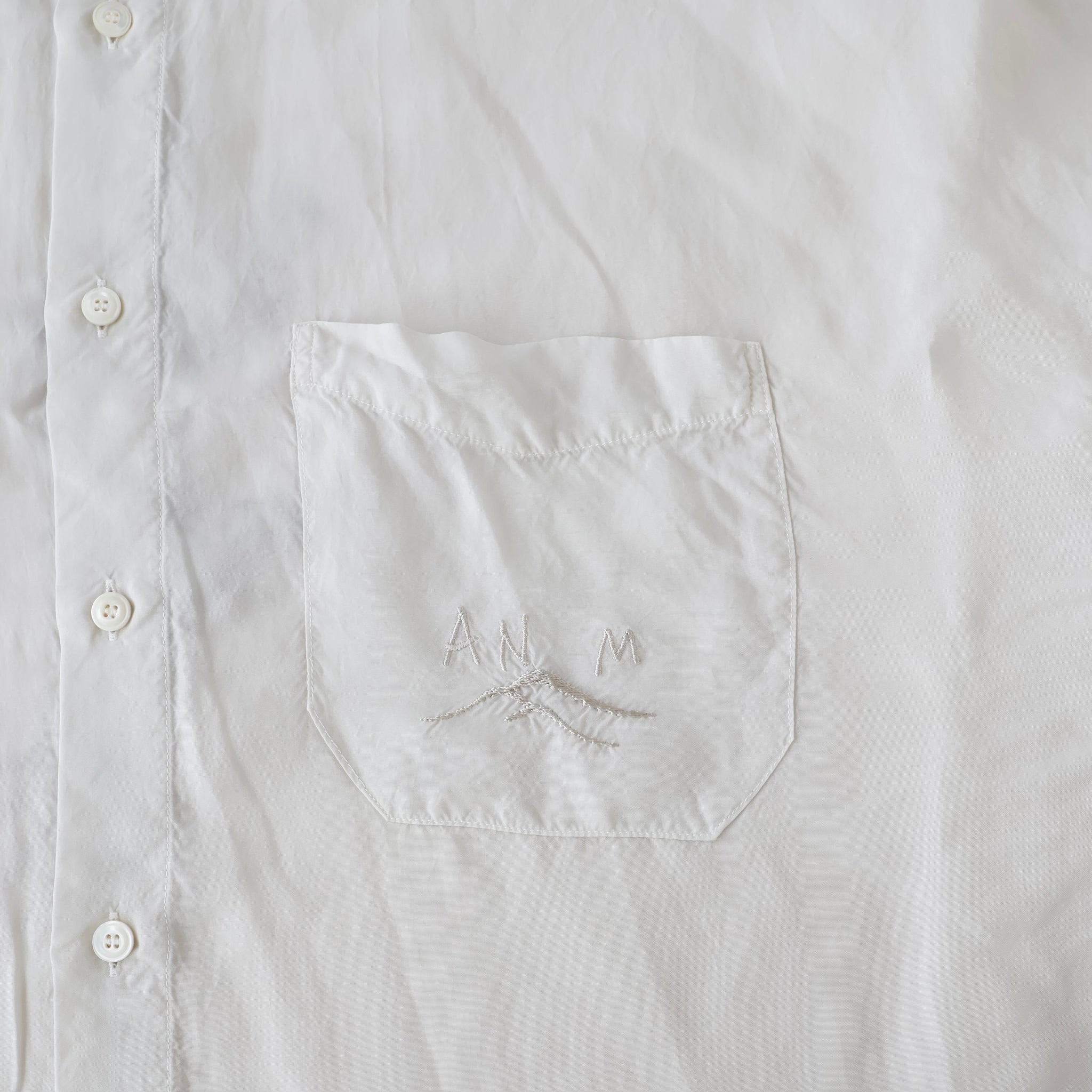 EMBROIDERED SOUVENIR SHIRT - ref. / Web Store