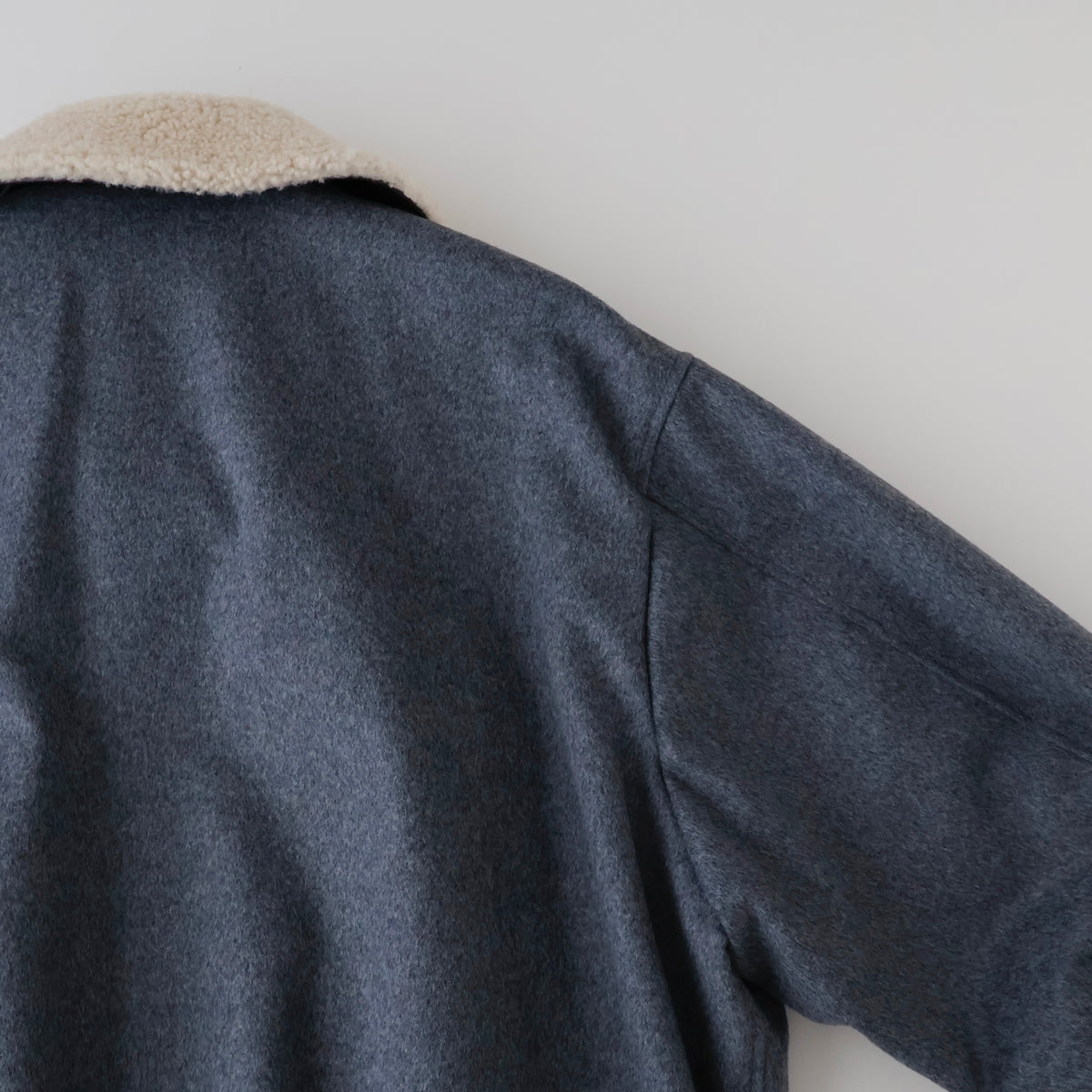 MOUTON COLLAR WOOL CASHMERE PADDED JACKET