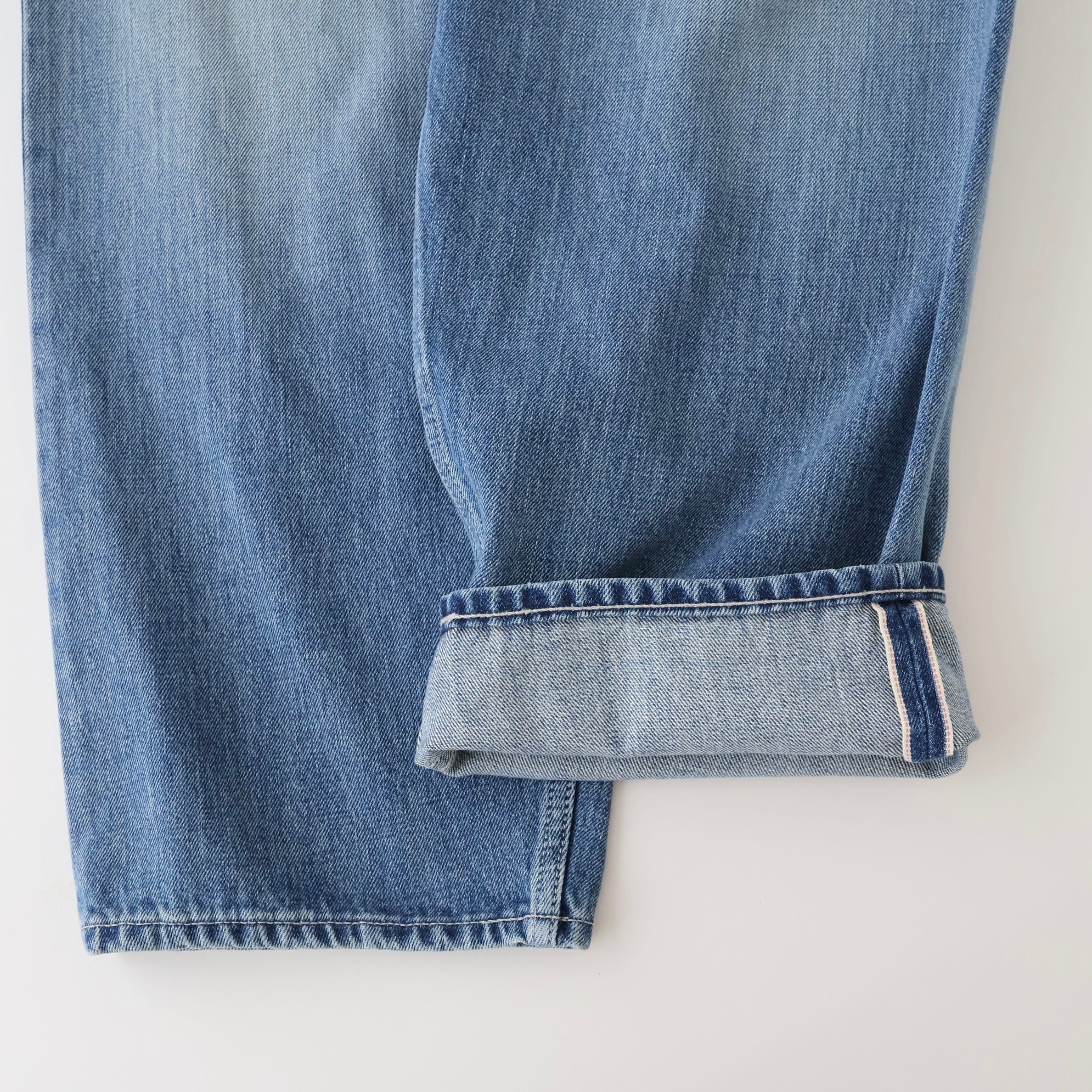 Selvage Denim Two Tuck Tapered Pants | ref. / Web Store