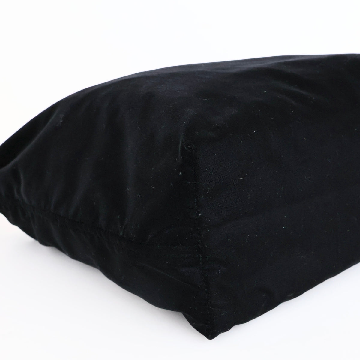 VL02 / SHOULDER TOTE M