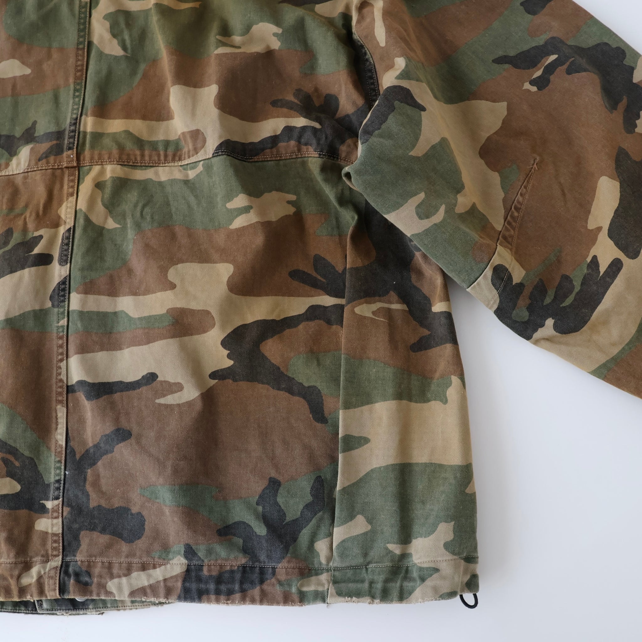 CAMO ZIPUP HOODIE