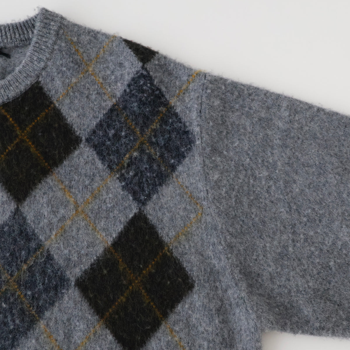 FINE WOOL ARGYLE KNIT CREW NECK LS