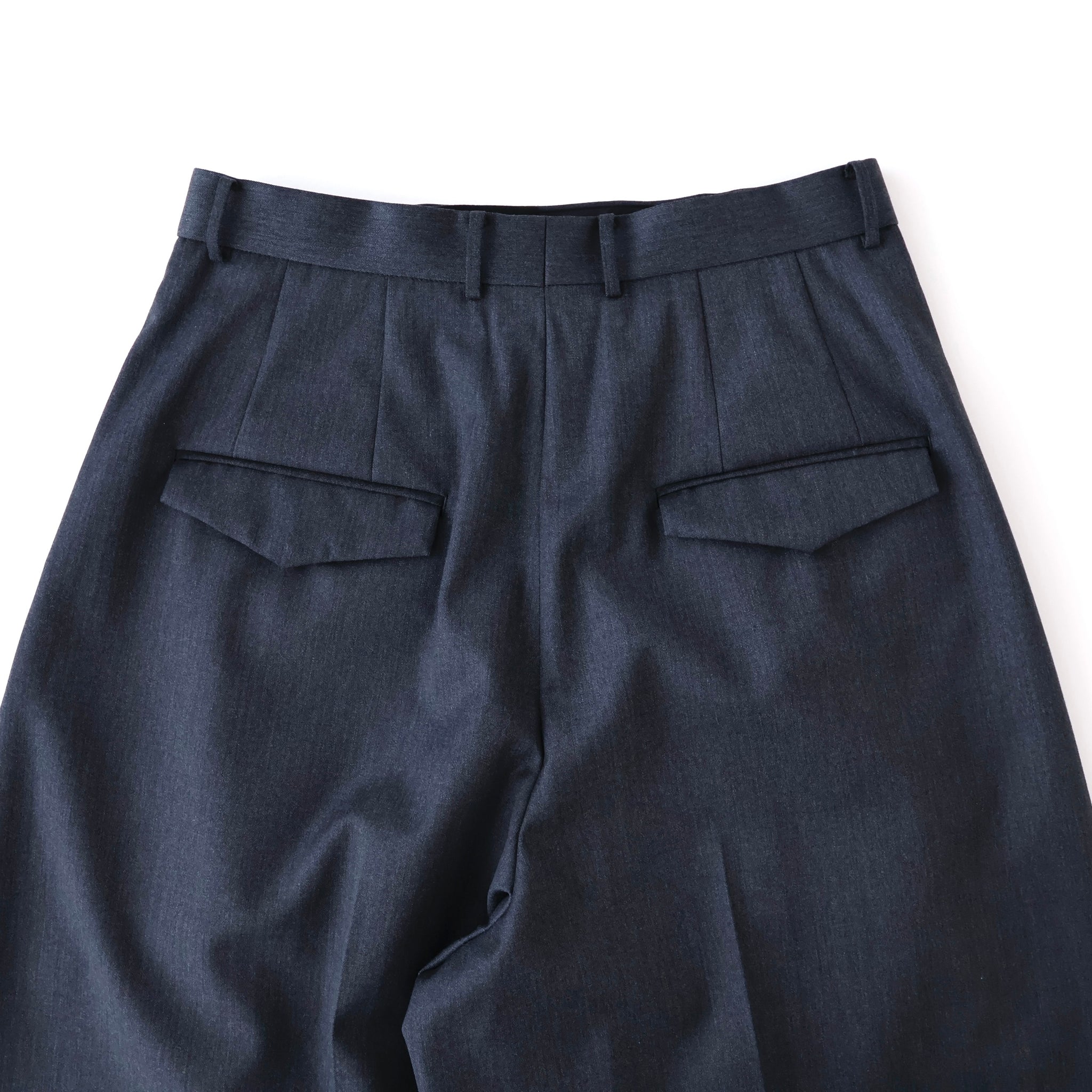 COMPACT WOOL_3TUCKED WIDE PANTS