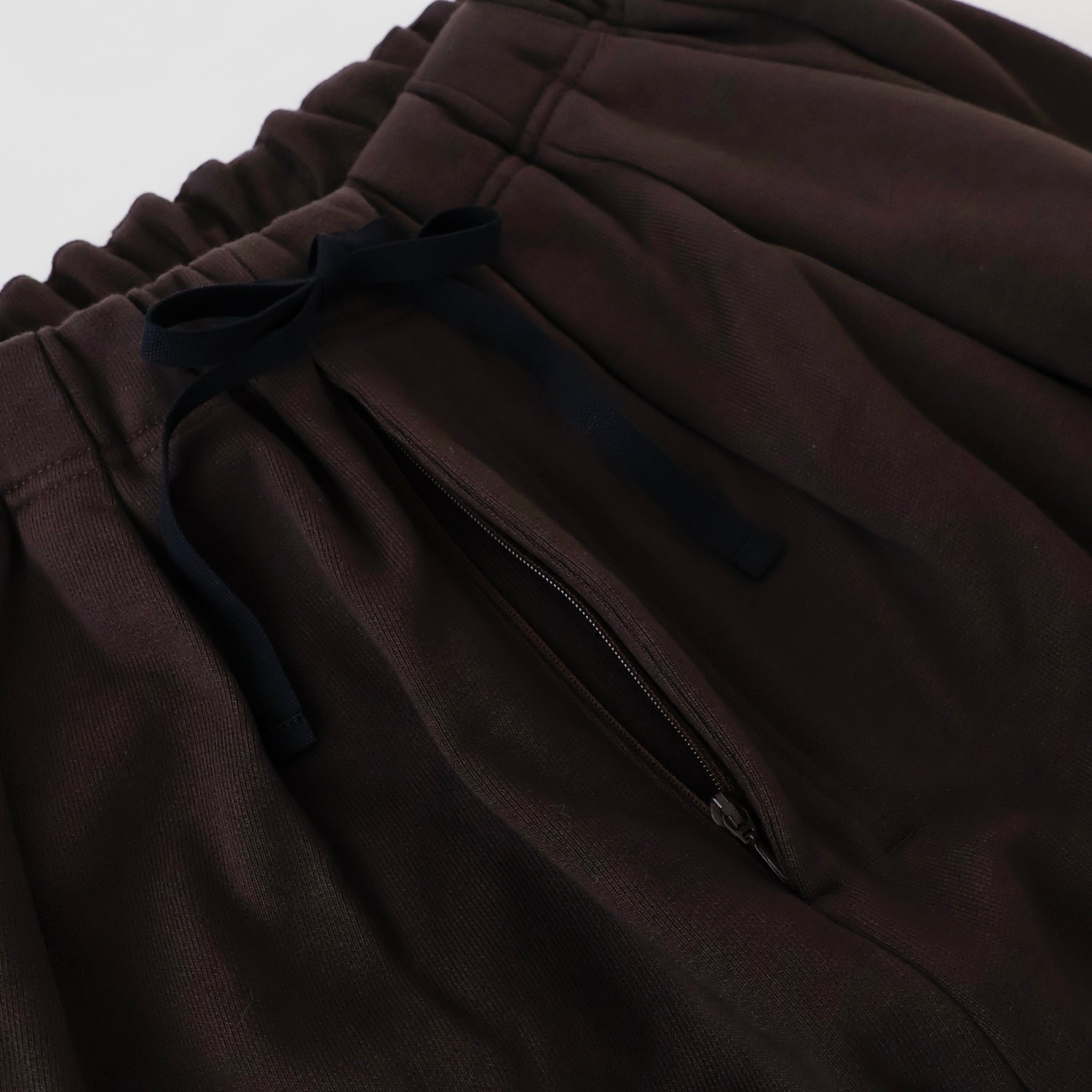 2TUCK SWEAT PANTS