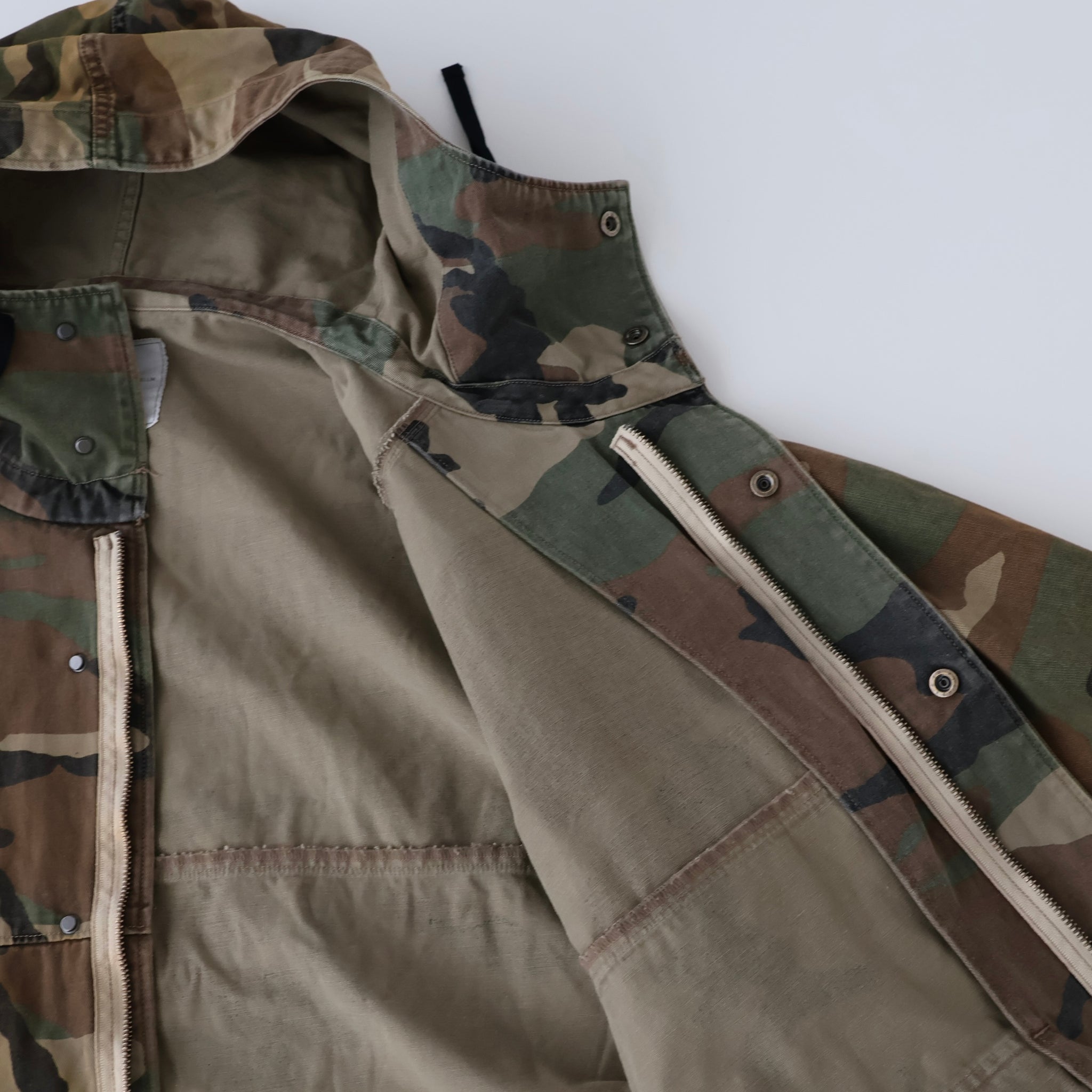 CAMO ZIPUP HOODIE