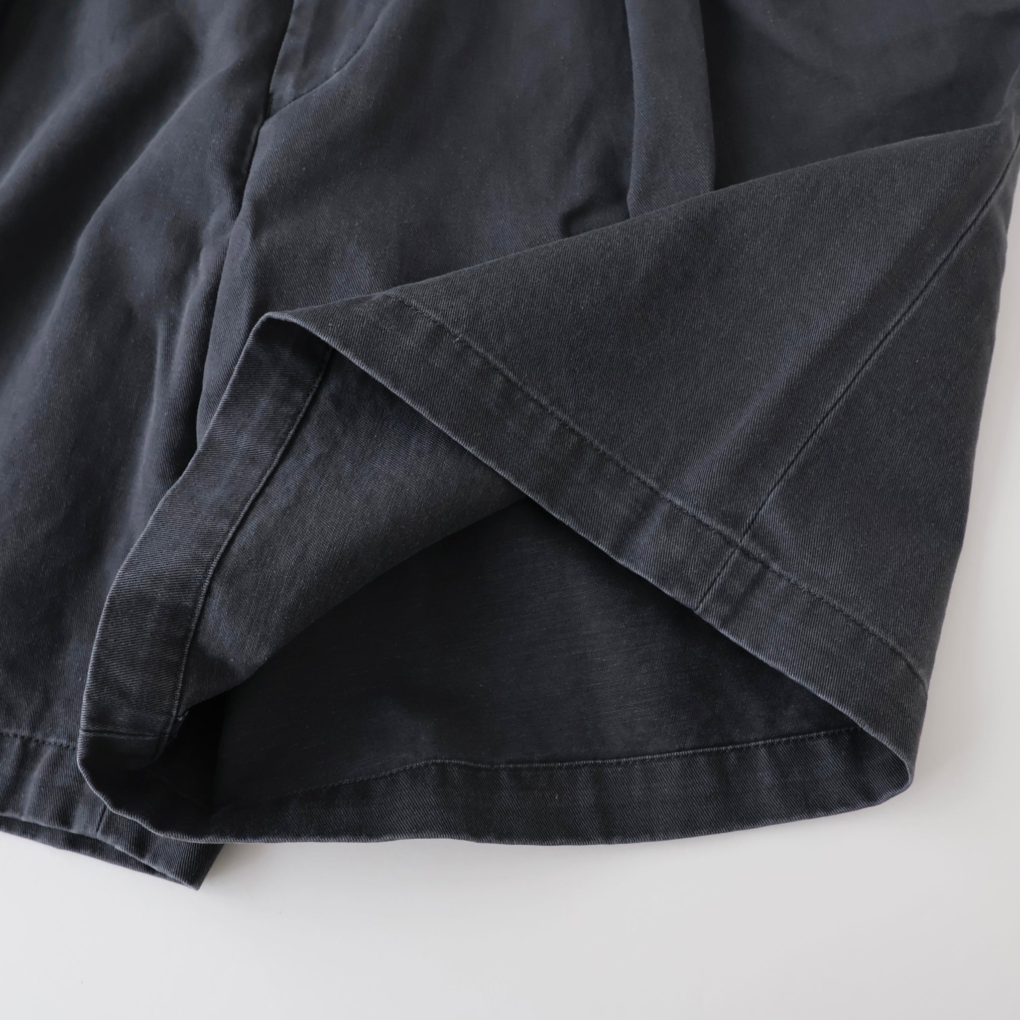 NEAT Chino Shorts
