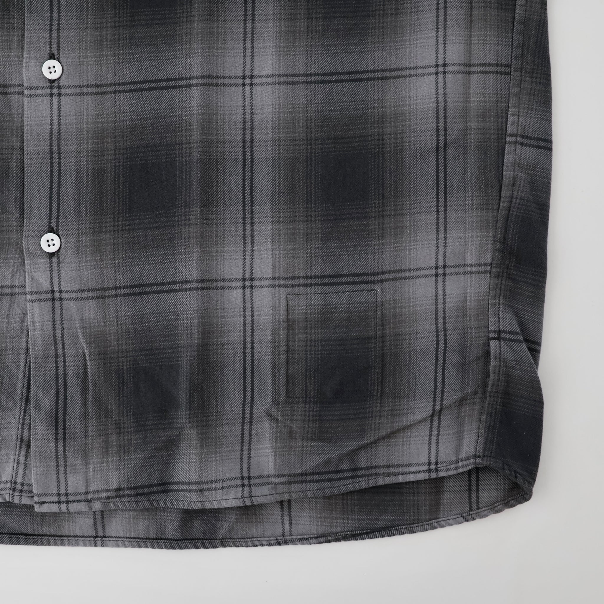 OFFICER STAND COLLAR S/S SHIRT COTTON TWILL OMBRE CHECK by Rafu