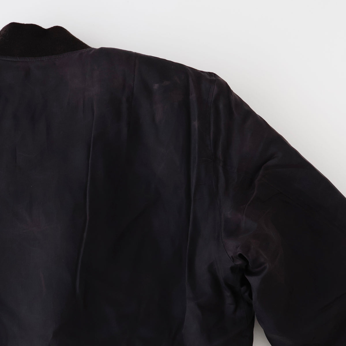 BOMBER