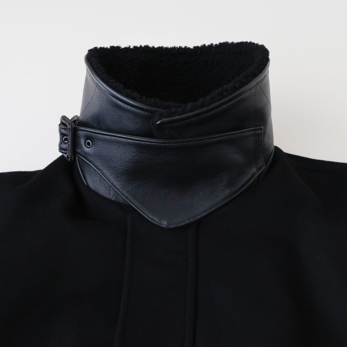 MOUTON COLLAR WOOL CASHMERE PADDED JACKET