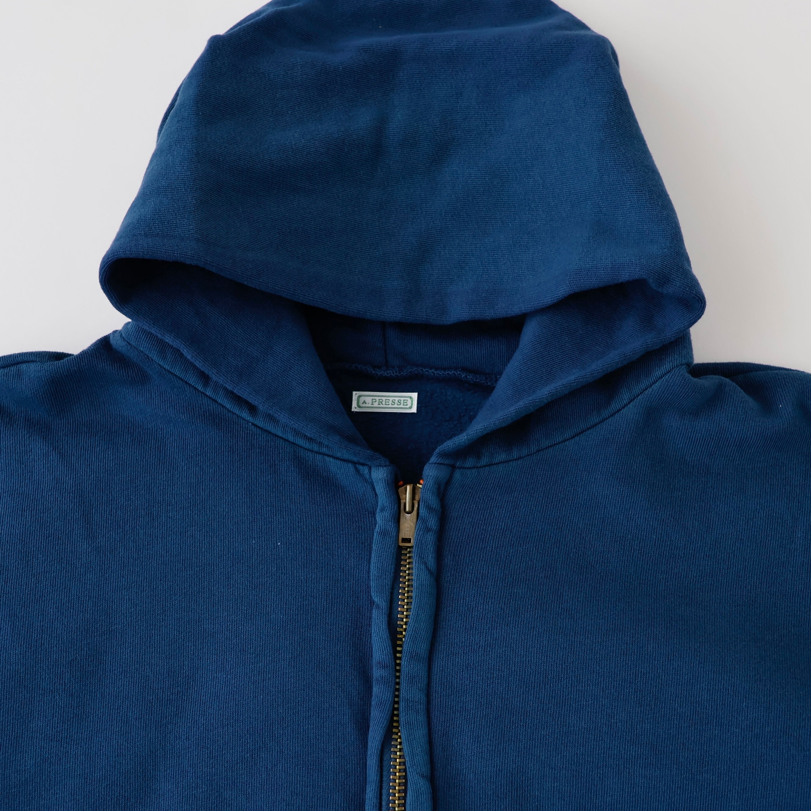 トップス Vintage Light Weight Zip Sweat Hoodie Vintage Light Weight Zip Sweat Hoodie | ref. / Web Store