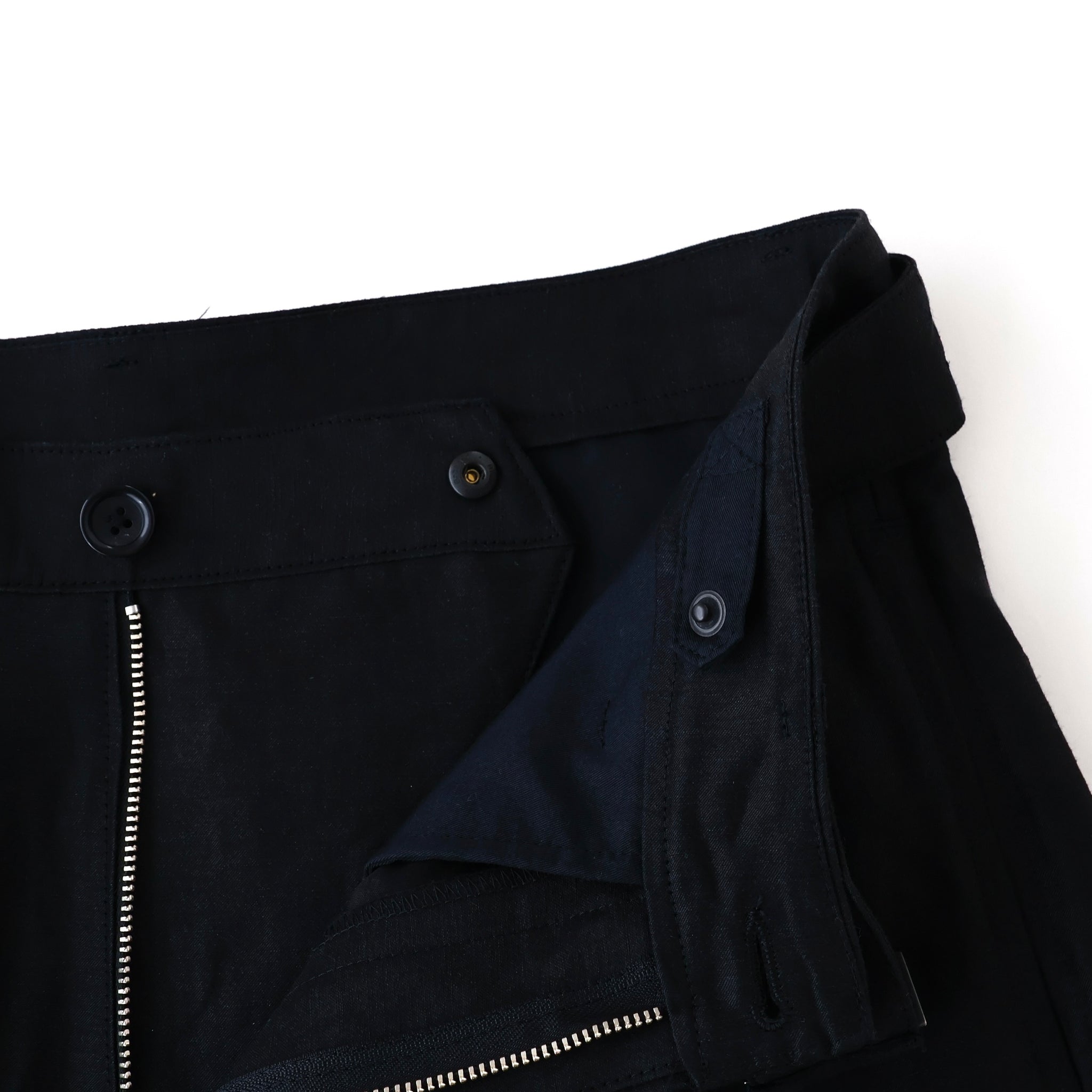 Linen Cupro Back Satin Belted Pants