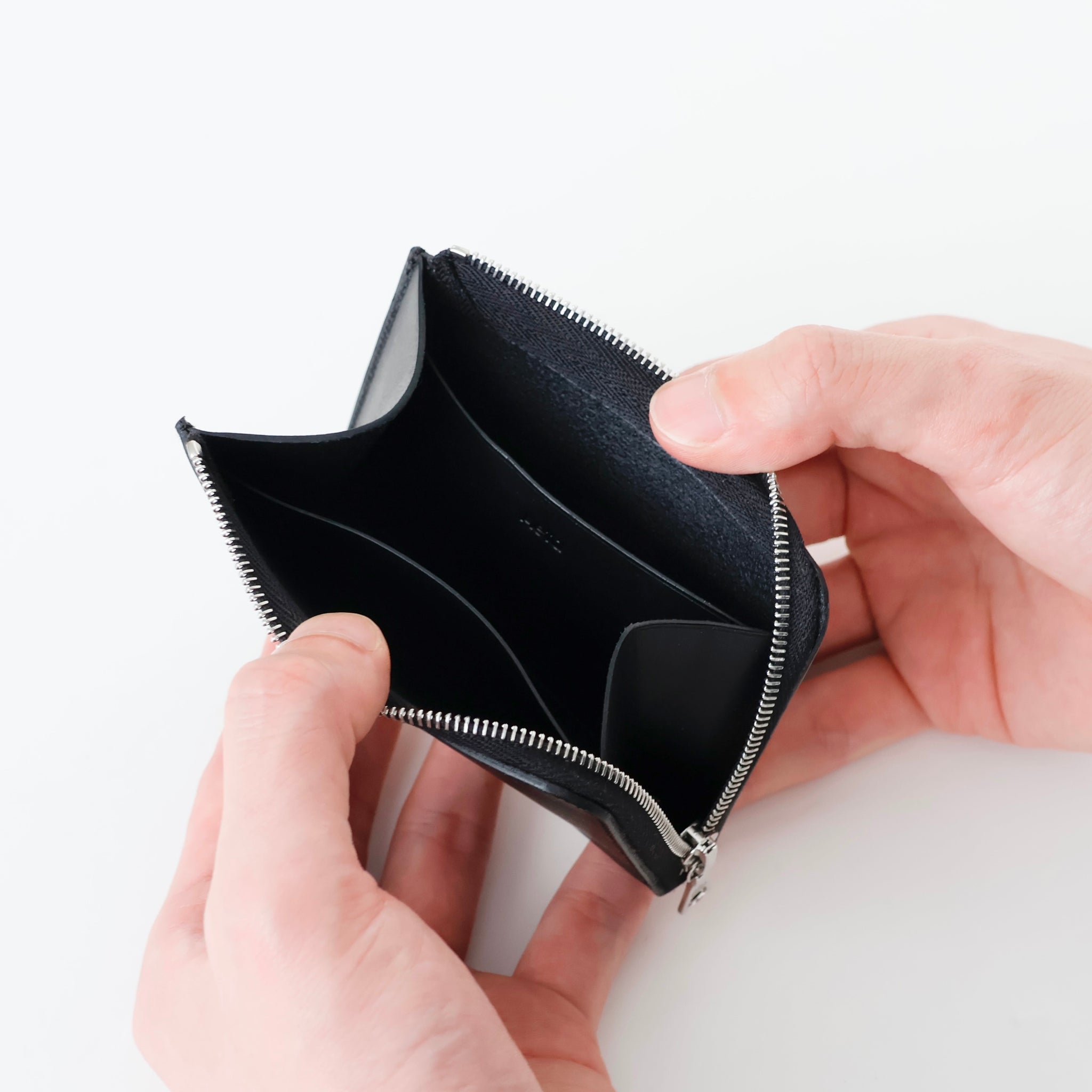 VT19 / L-SHAPED WALLET S