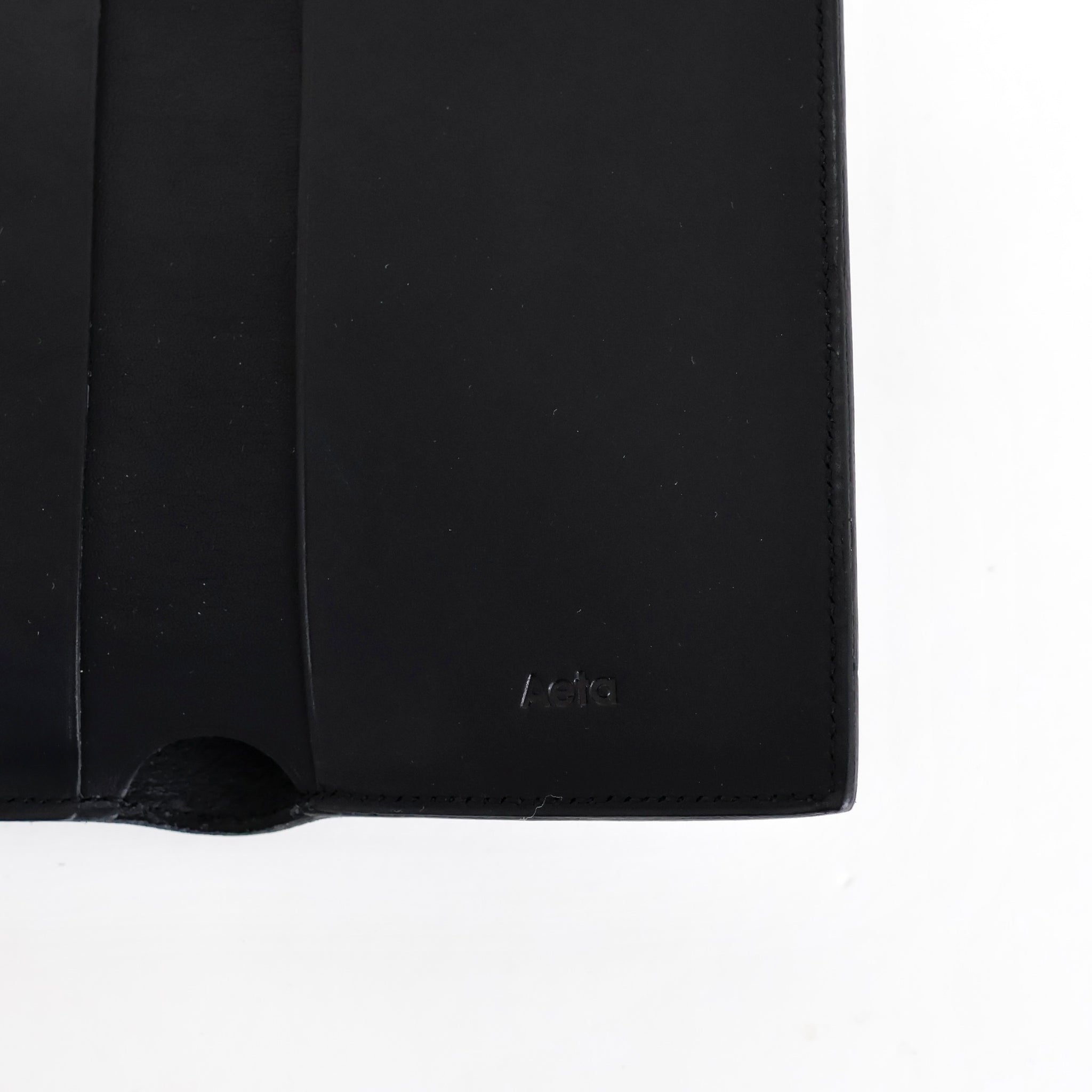 VT18 / FOLDED WALLET