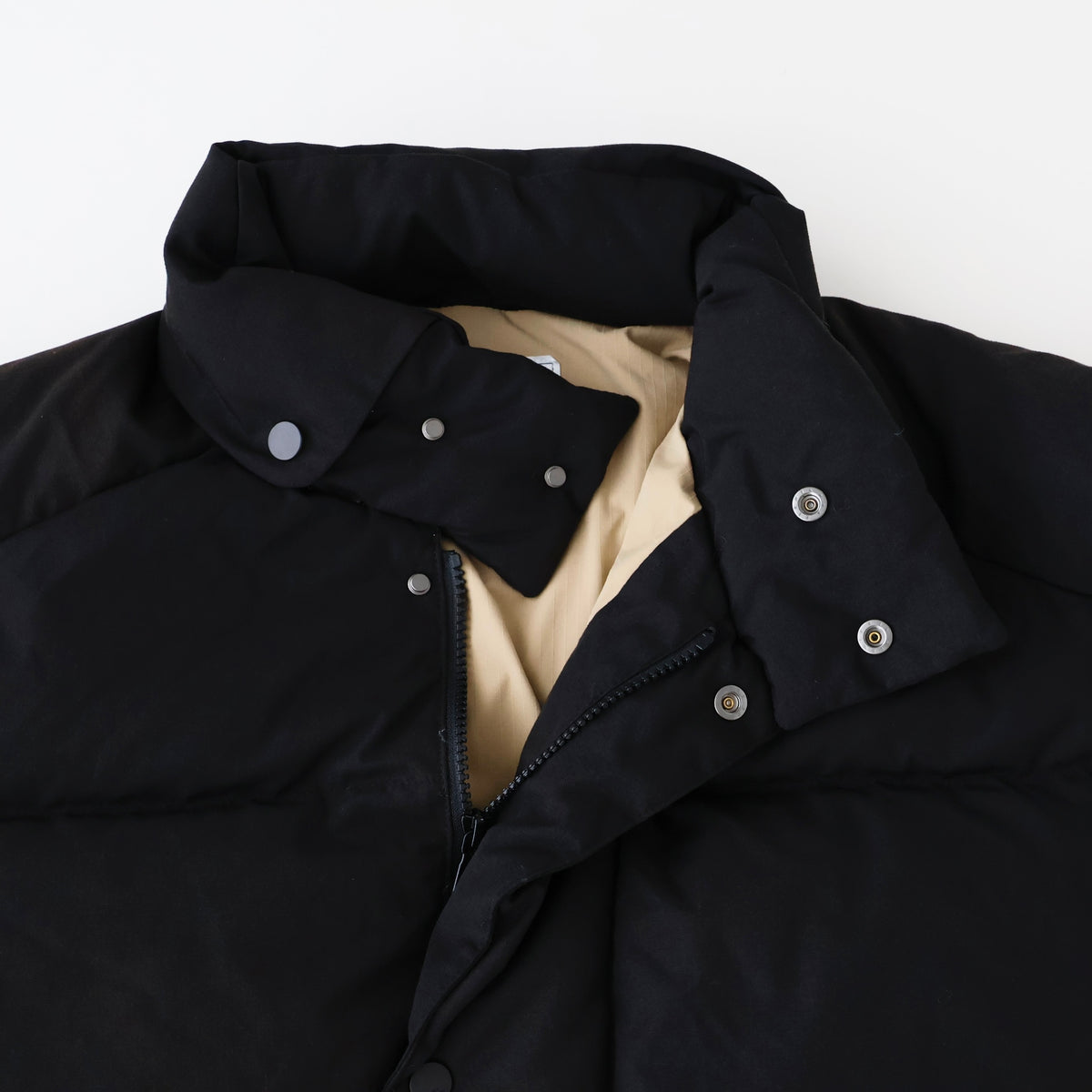 AGING DOWN JACKET