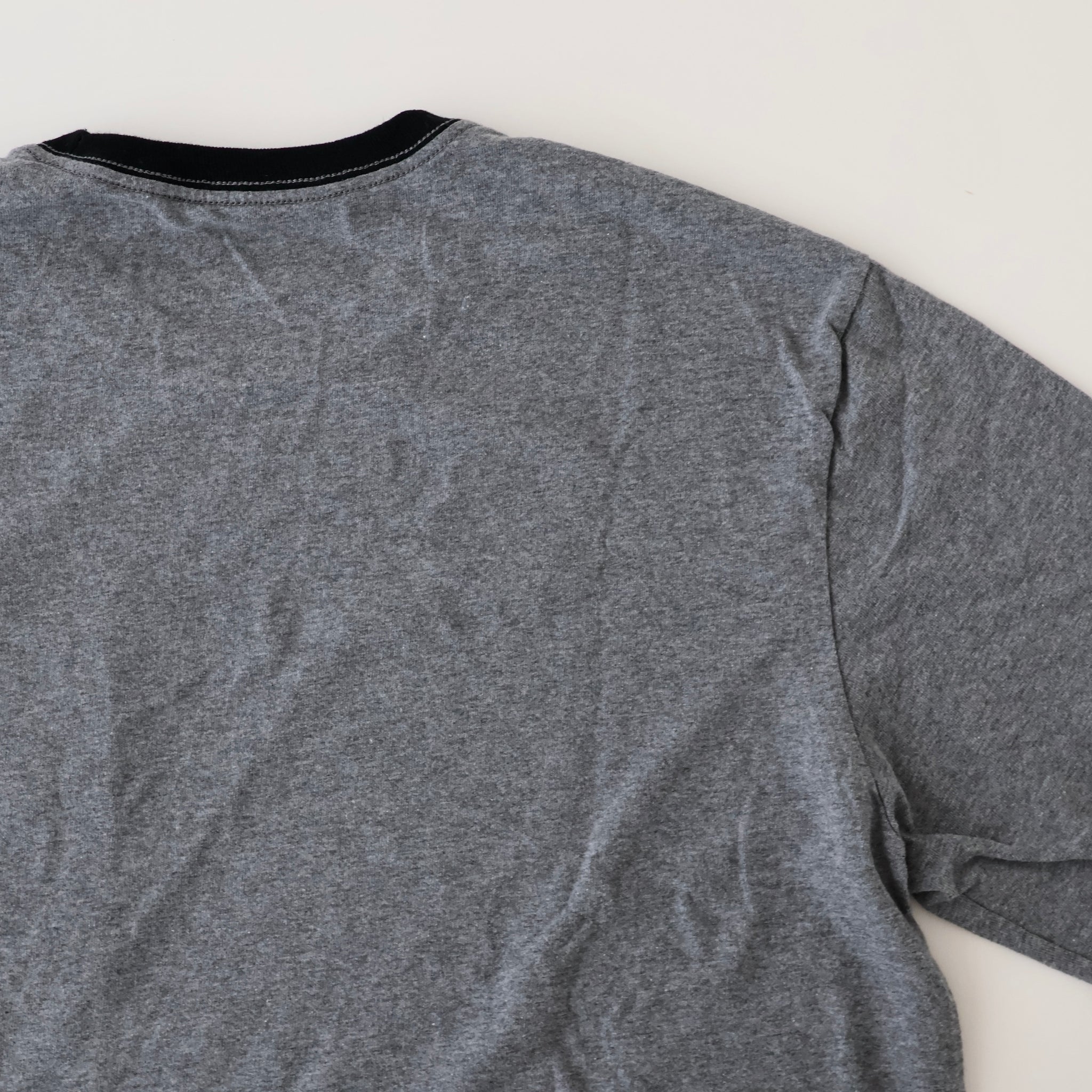 L/S SHOP STICKER POCKET RESPONSIBILI-TEE