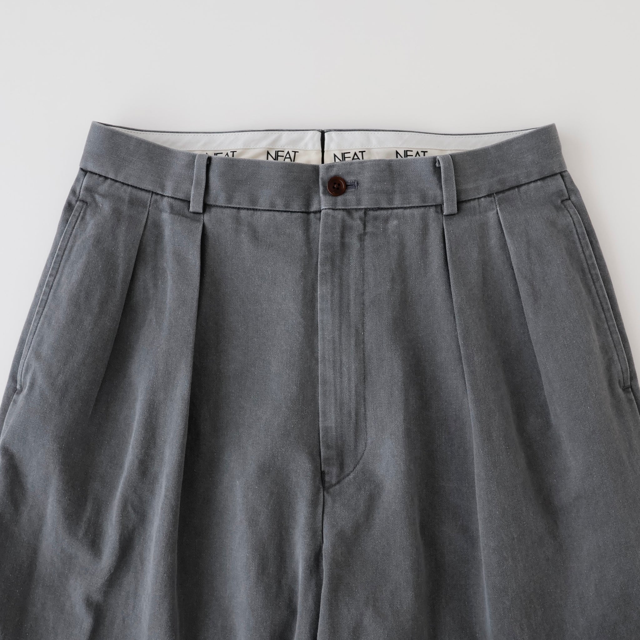 NEAT Chino