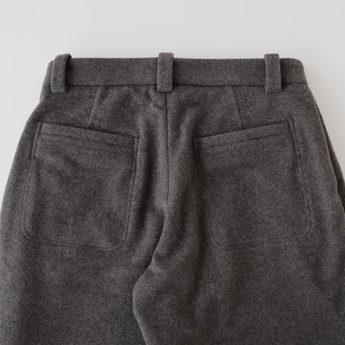 Two-Tuck Pocket Trousers in Wool/Cashmere