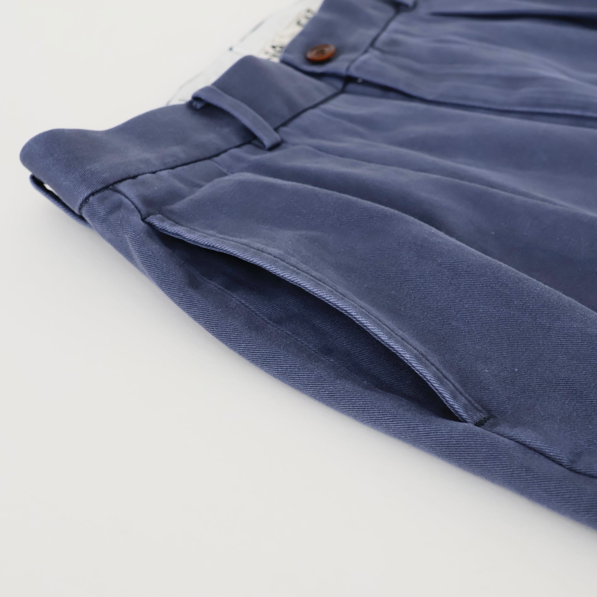 NEAT Chino