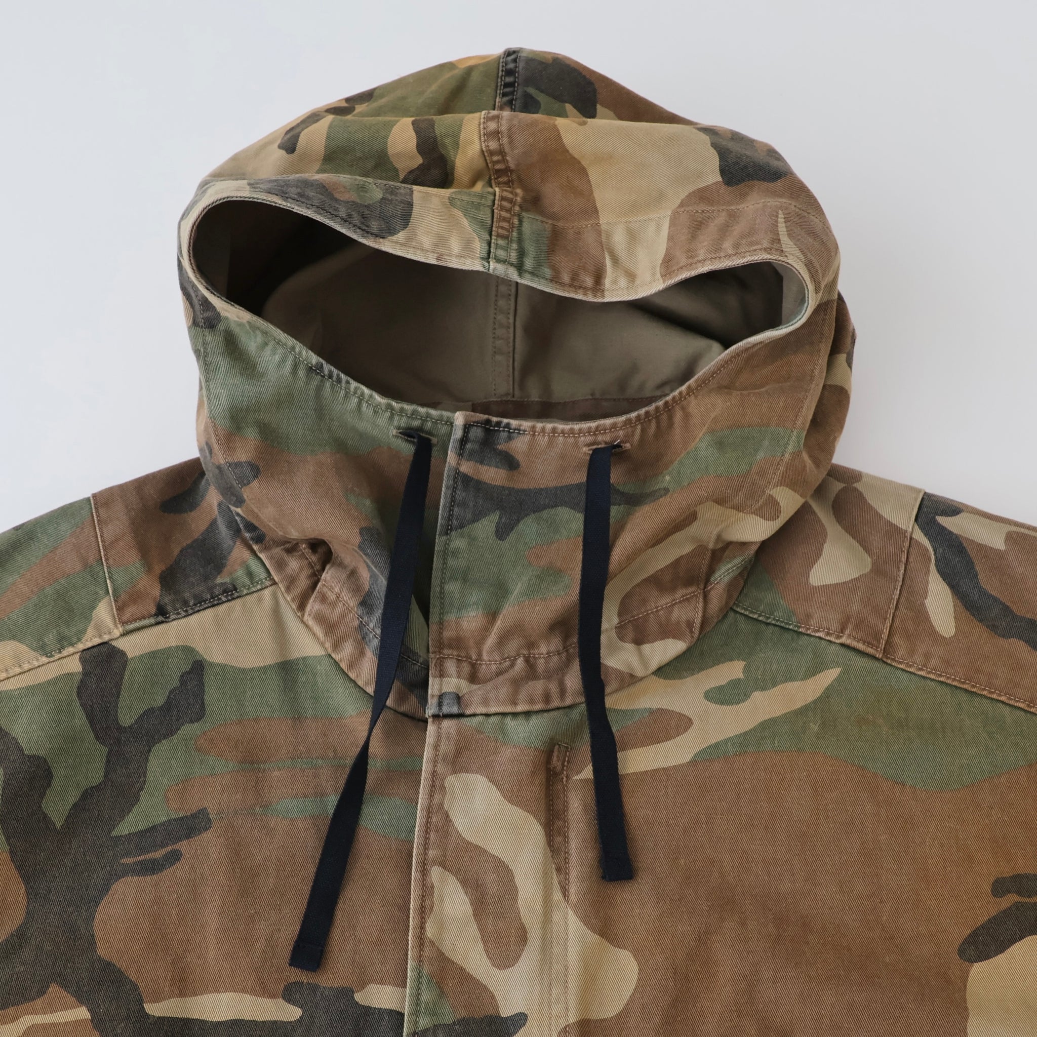 CAMO ZIPUP HOODIE