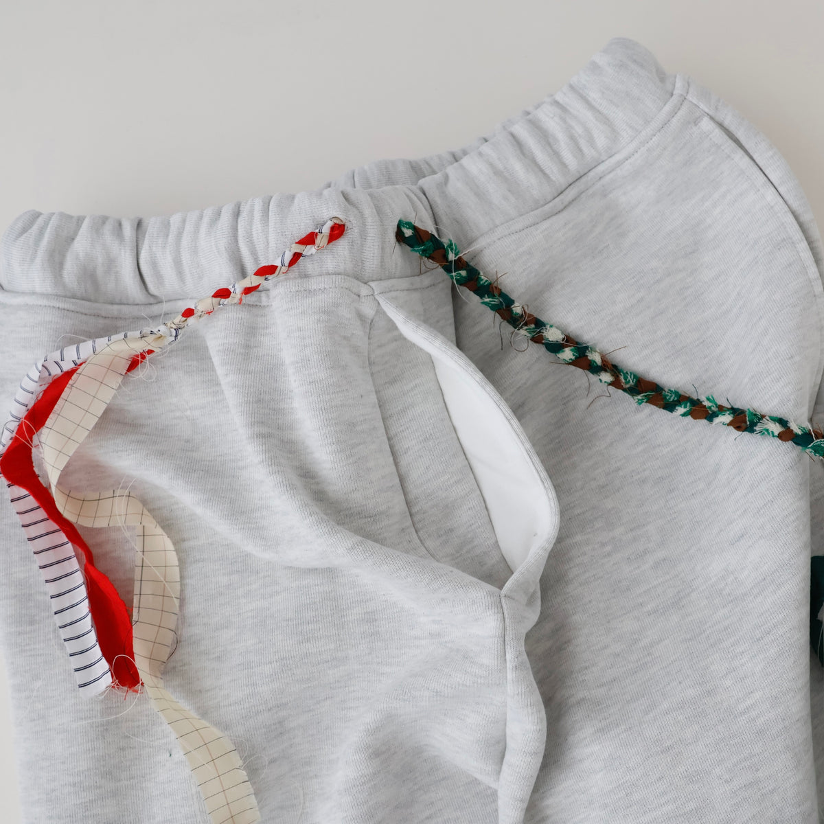 Wide sweat pants