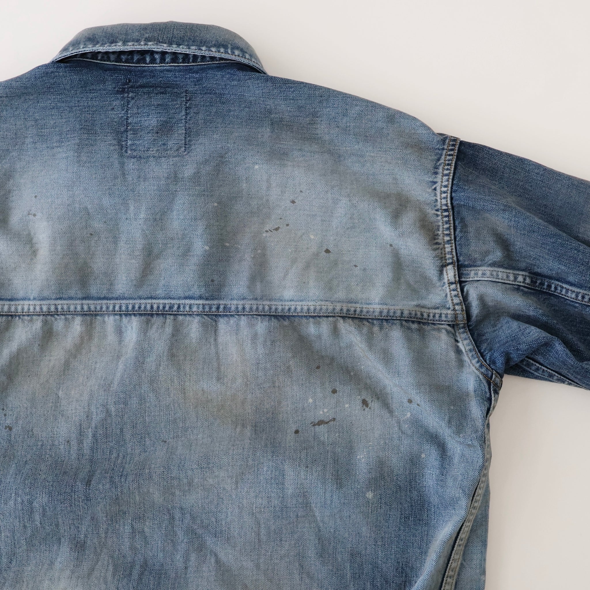 AGING DENIM JACKET