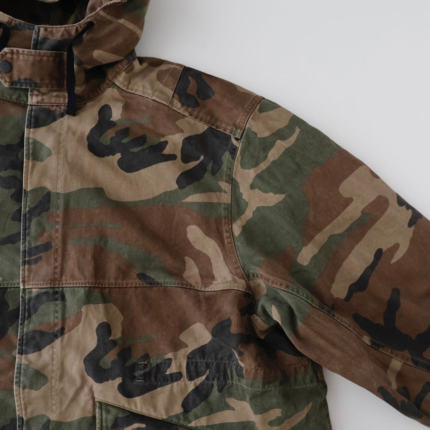 CAMO OVER HOODIE