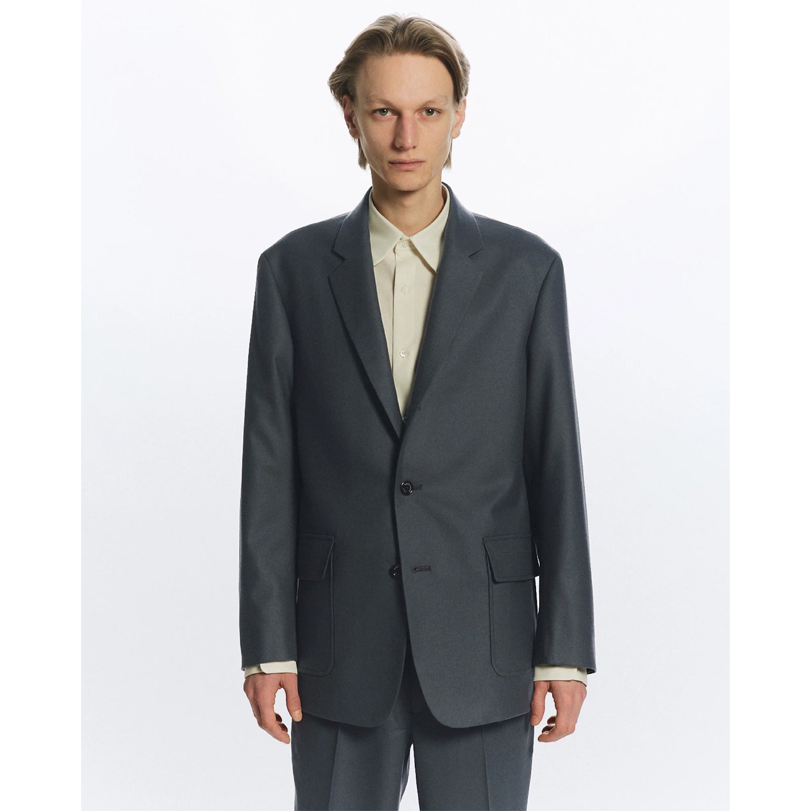 モデル：185cm　着用サイズ：2