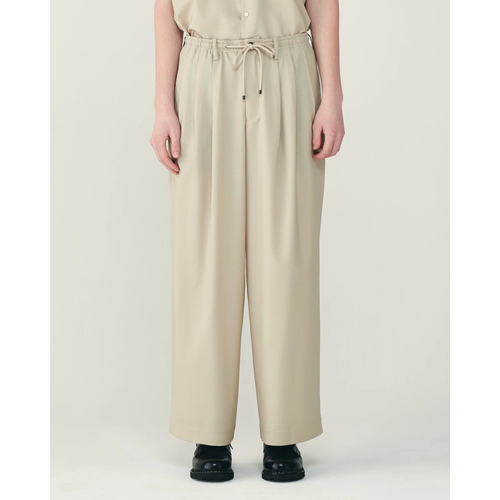 Organic Wool 2/80 Tropical / Triple Pleated Easy Trousers