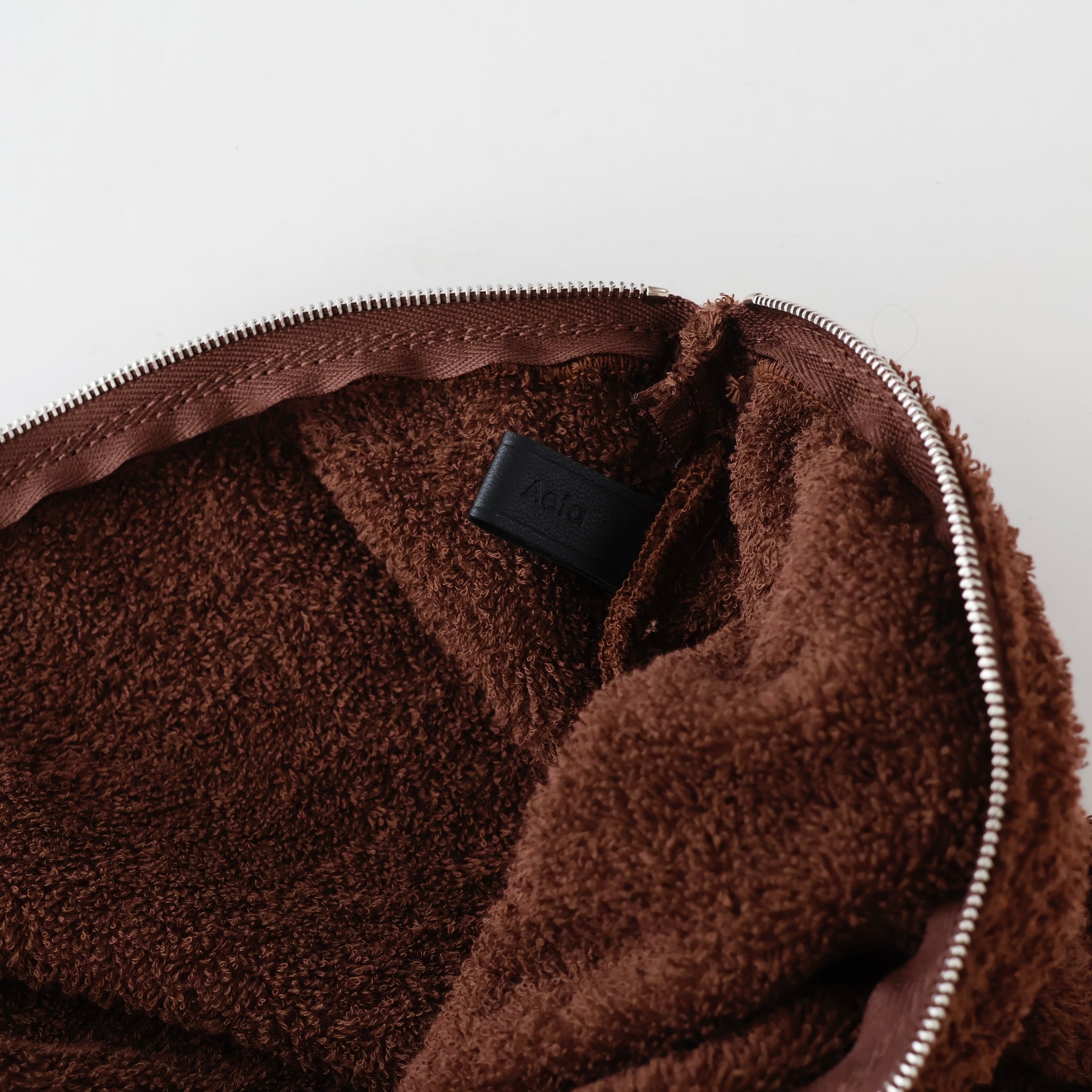 TW03 / FLAT POUCH L