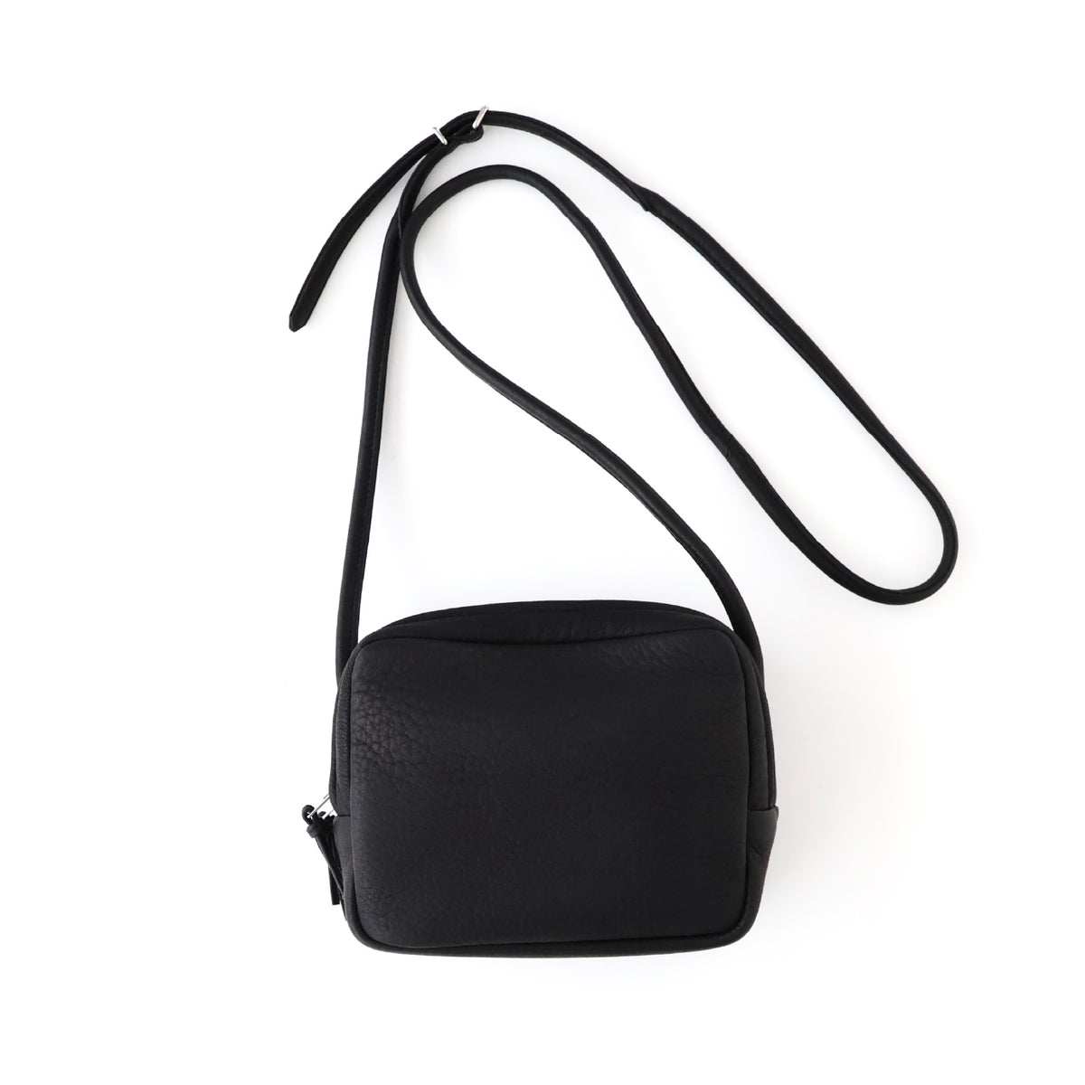 DA108 / SQUARE SHOULDER