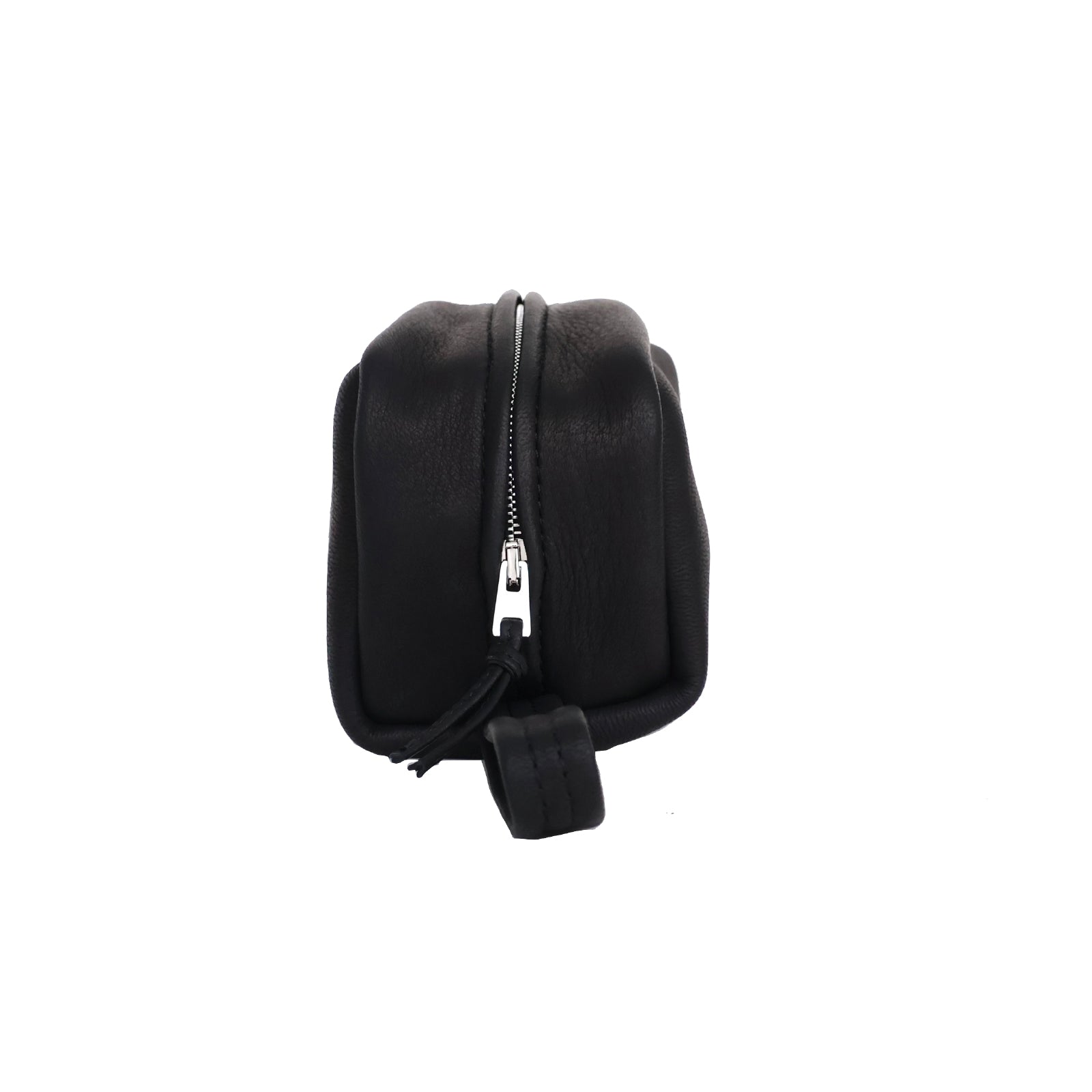DA116 / SQUARE POUCH | ref. / Web Store