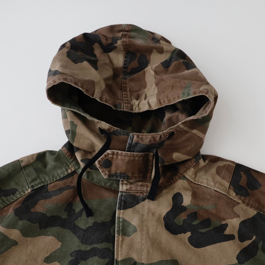 CAMO OVER HOODIE