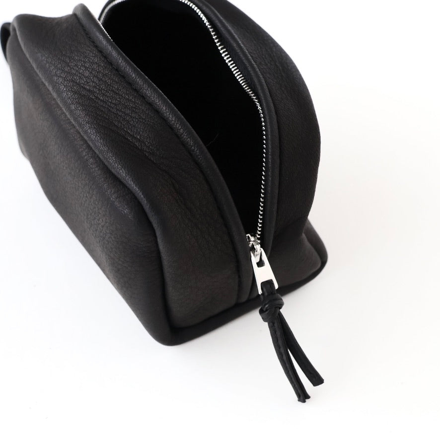 DA116 / SQUARE POUCH