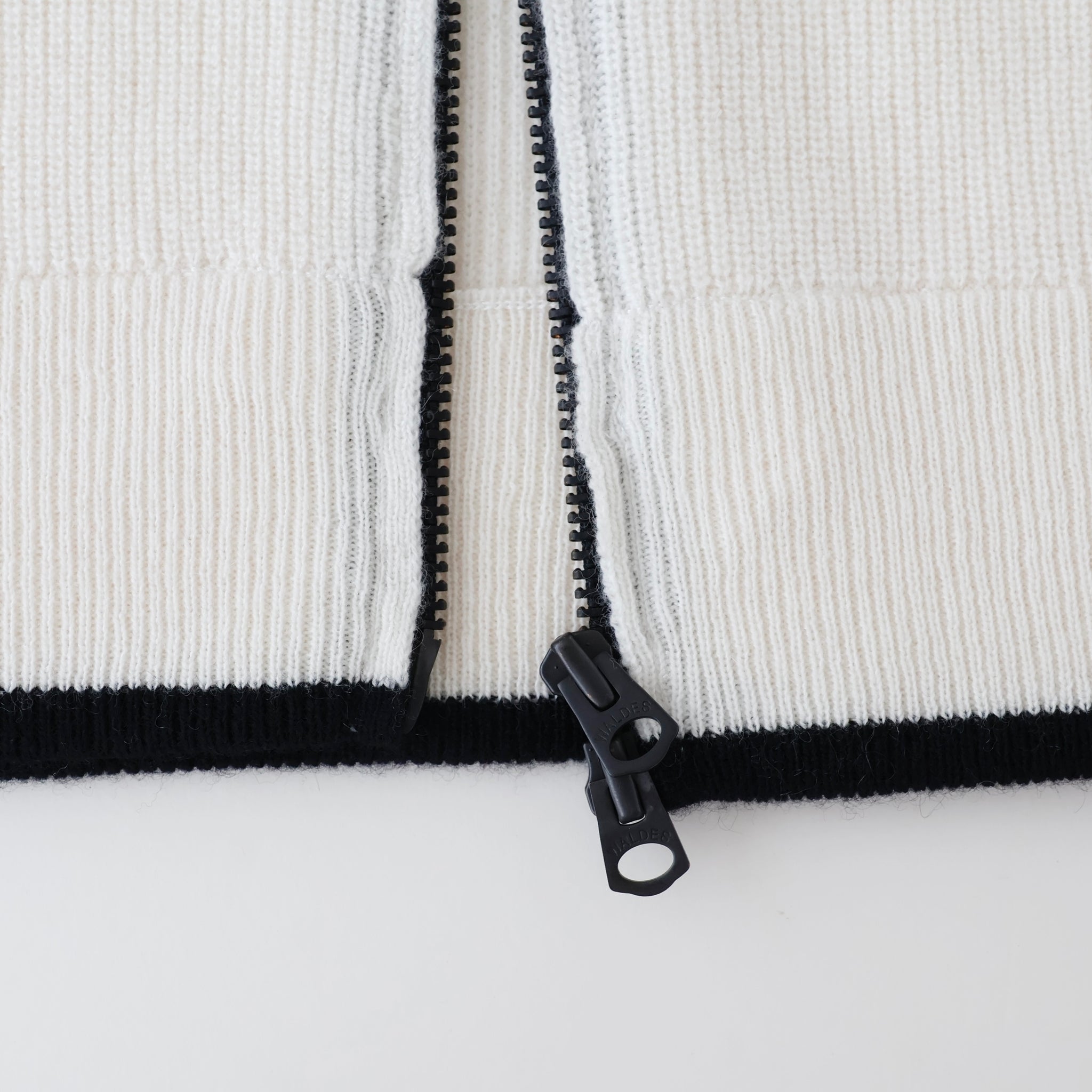 C/W DRIVERS KNIT