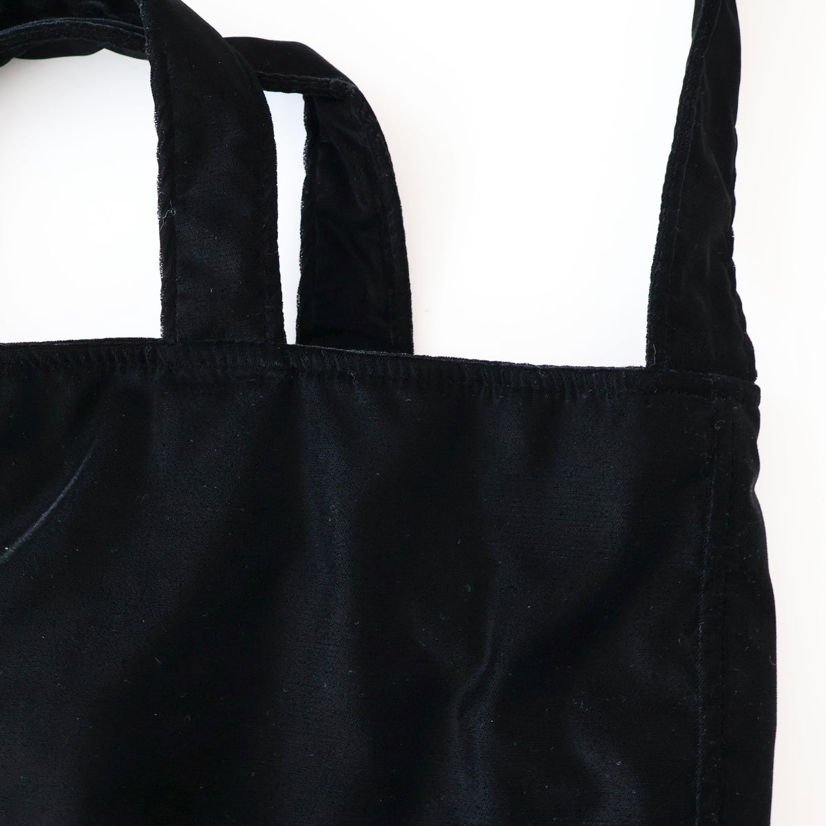 VL02 / SHOULDER TOTE M
