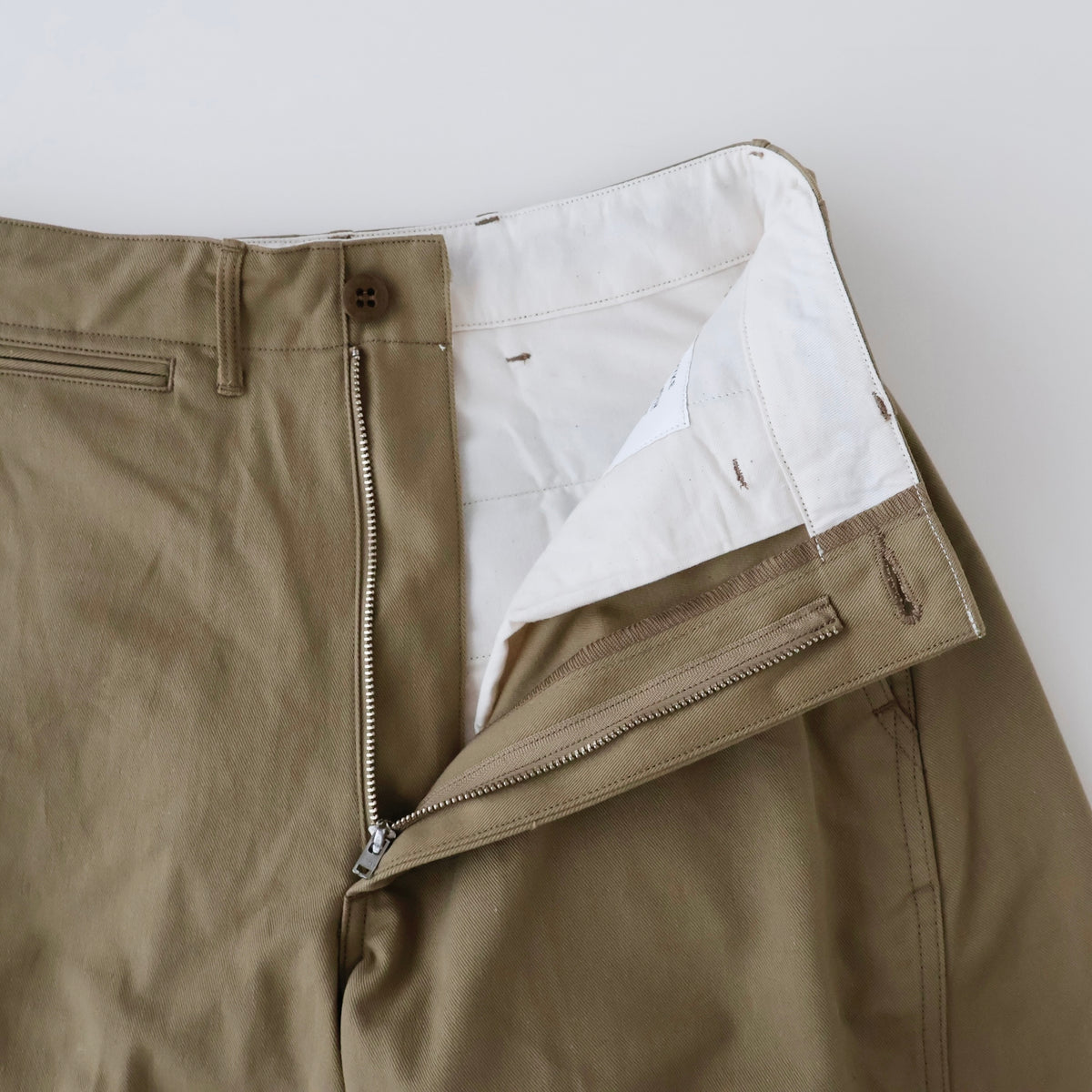 BARREL LEG CHINO TROUSERS